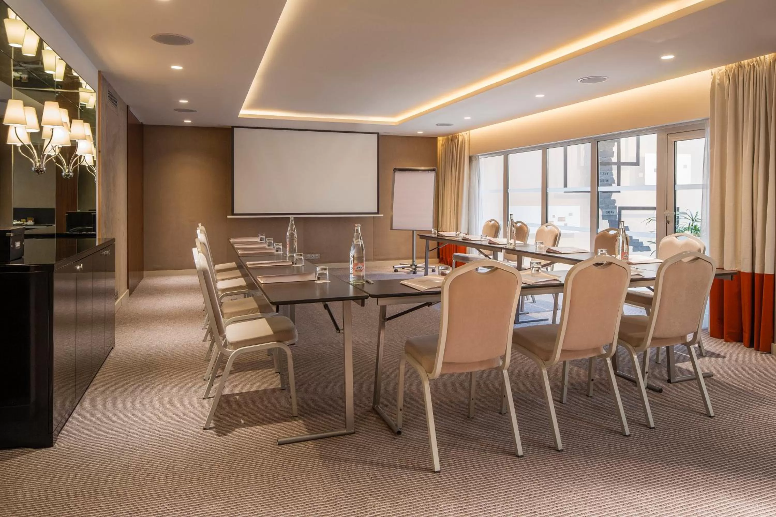 Meeting/conference room in Hôtel Le M