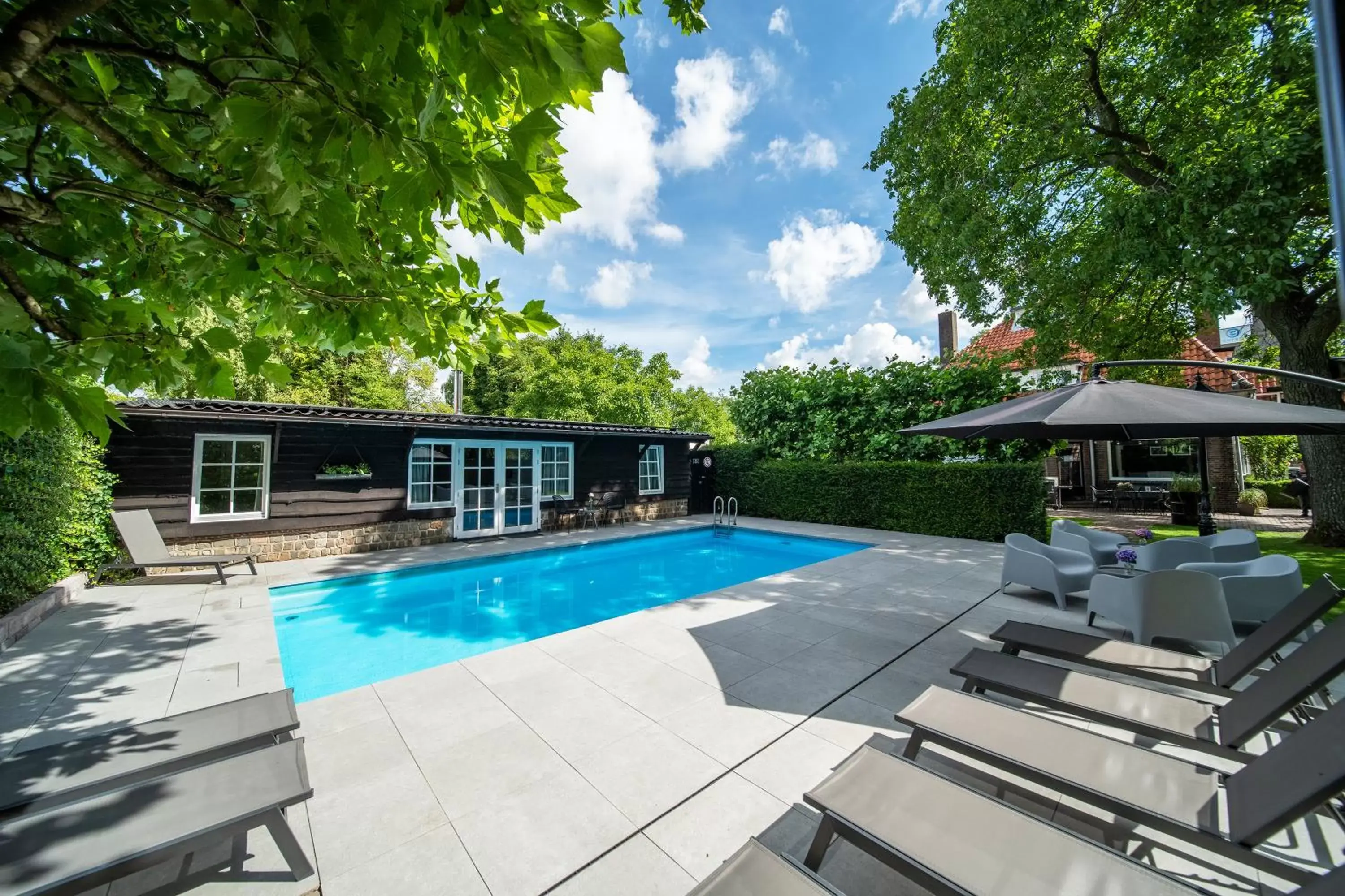 Hush Bed & Breakfast Hush Bed & Breakfast