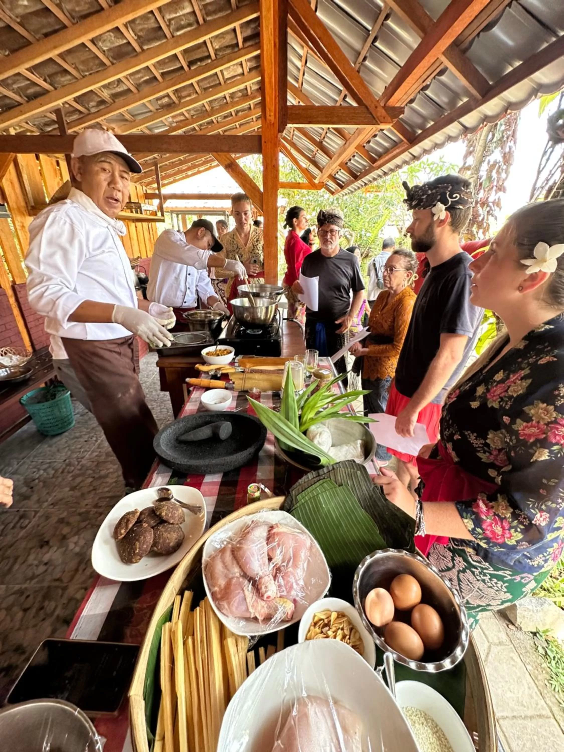 People in VILLA IPSA