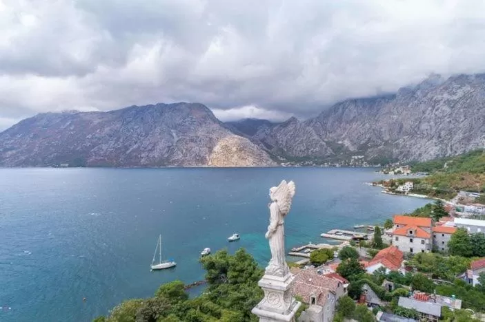 View (from property/room), Bird's-eye View in Apartment Kotor