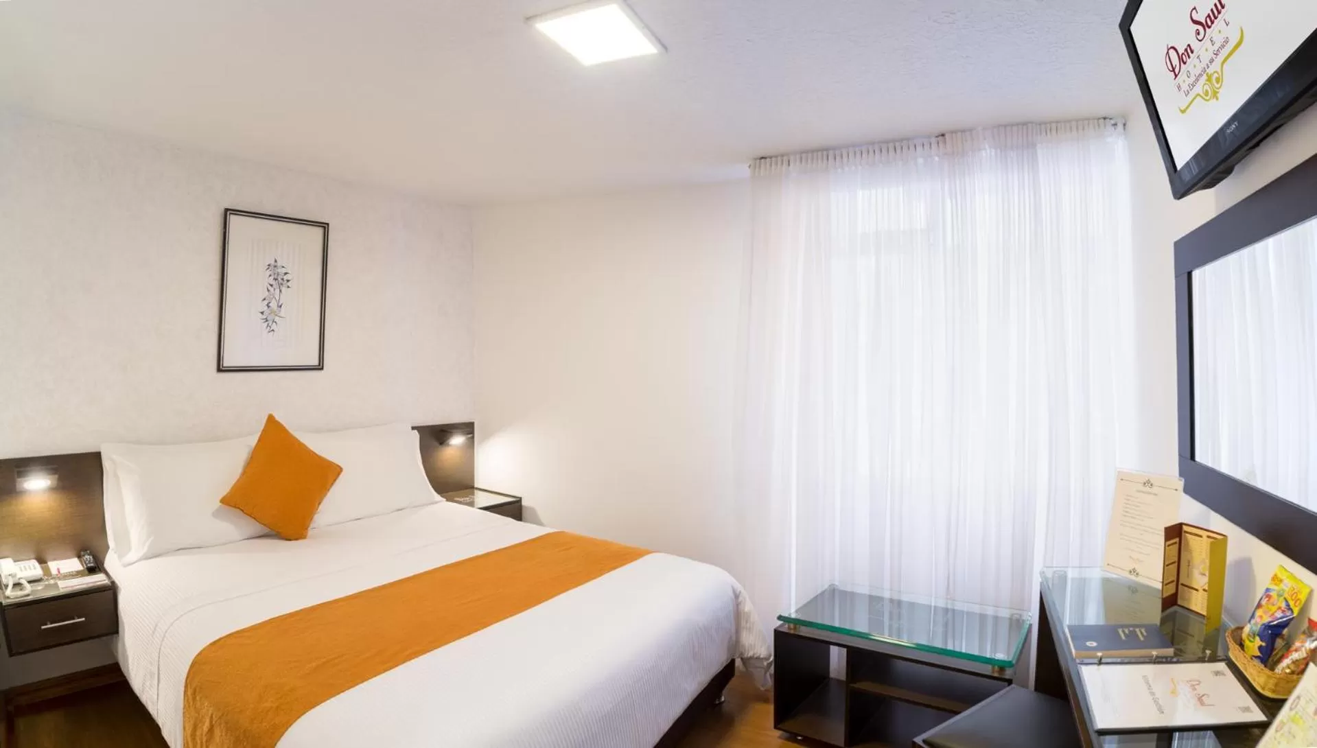 Bed in Hotel Don Saul