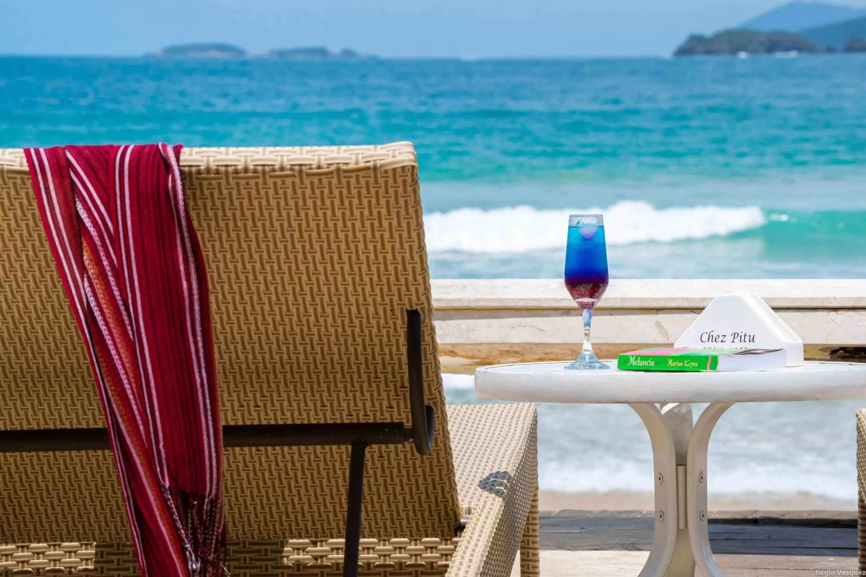 Balcony/Terrace in Chez Pitu Praia Hotel