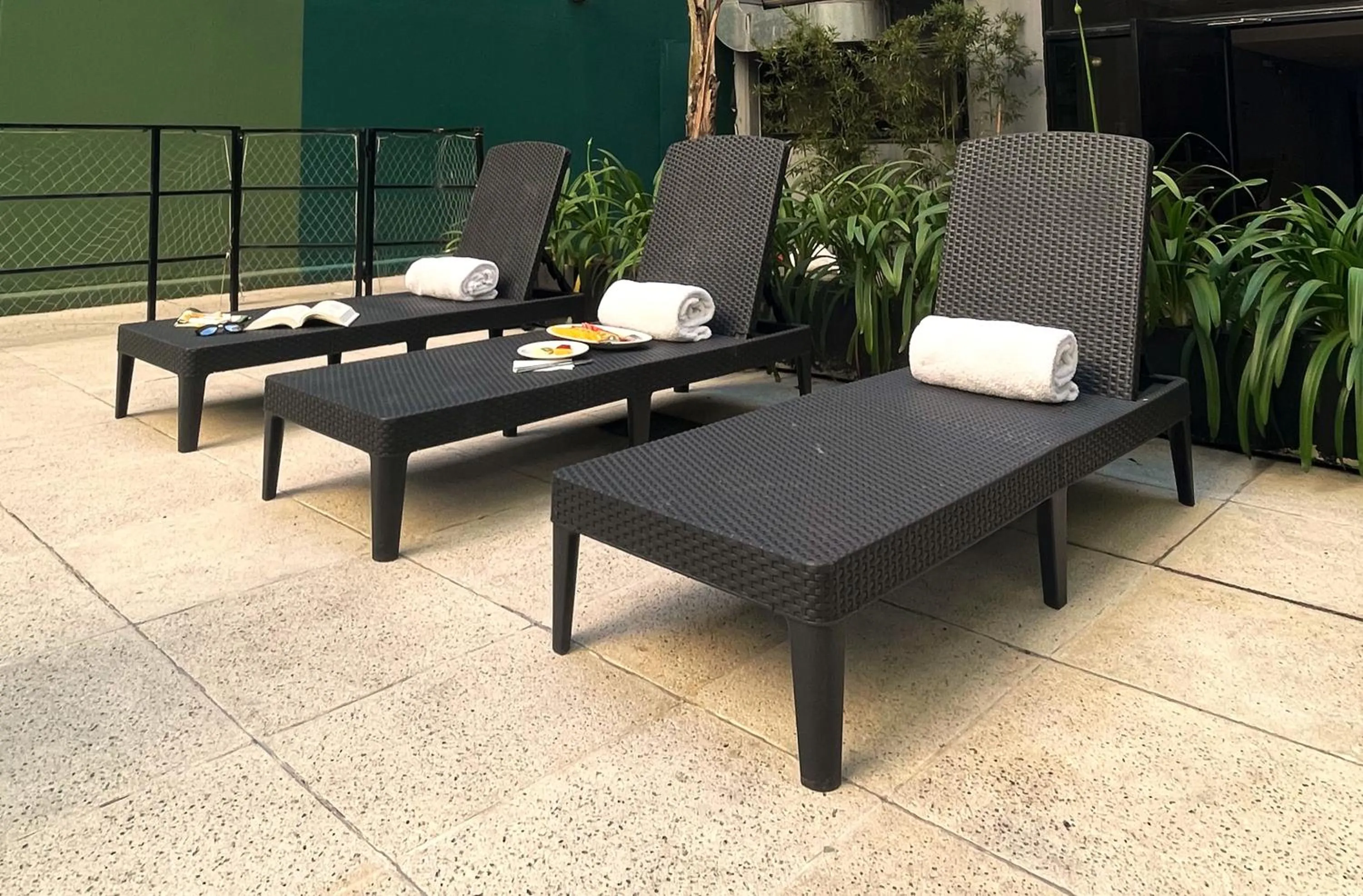 Swimming pool in Deco Collection