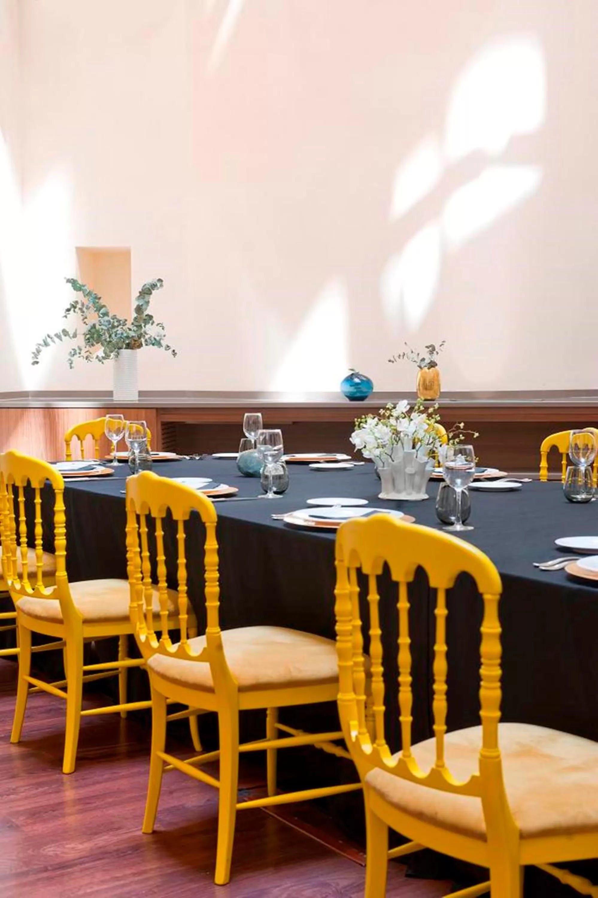 Restaurant/places to eat in Hotel Sardinero Madrid