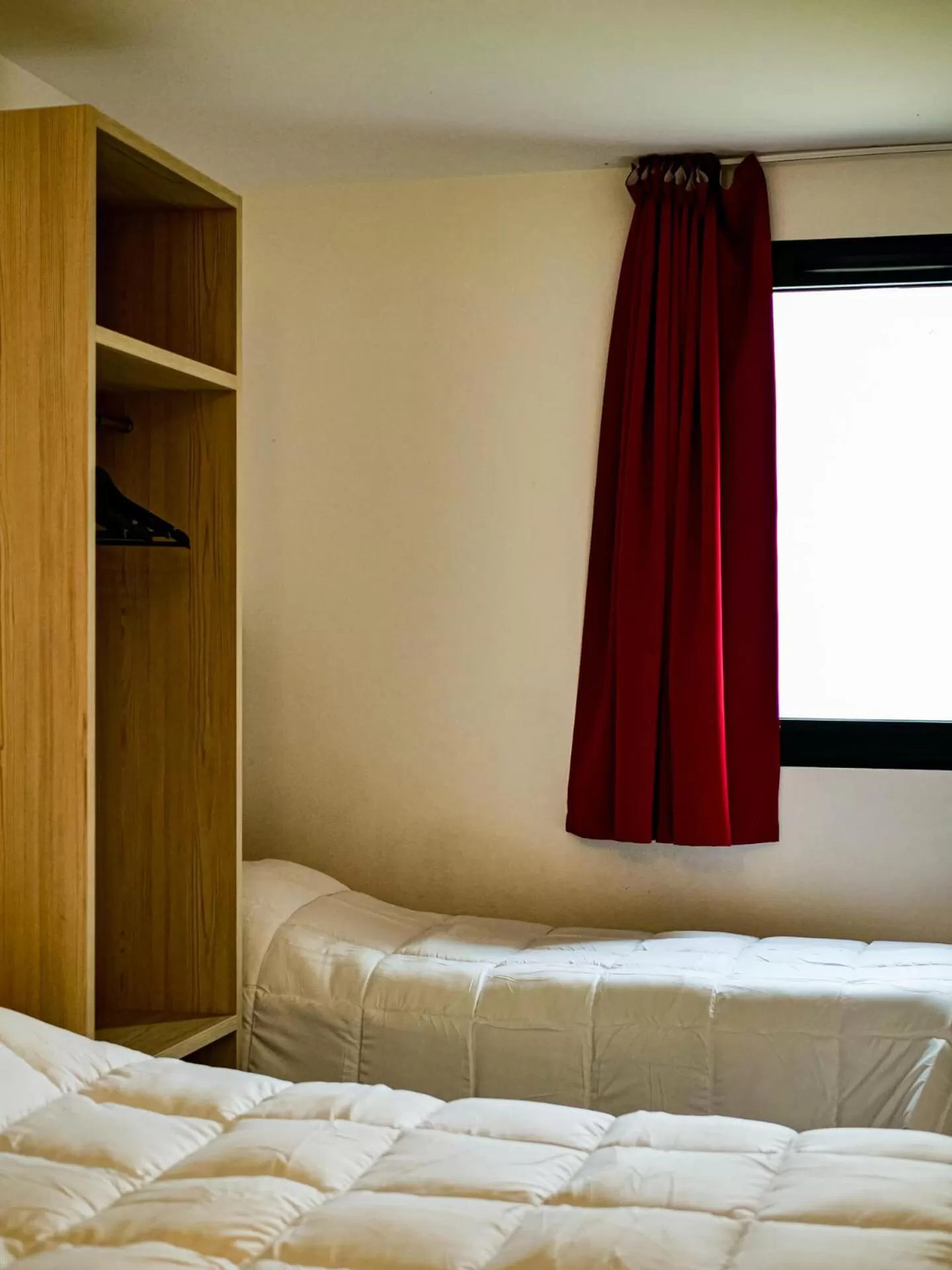 Bedroom, Bed in Hotel du Parc - Chantepie