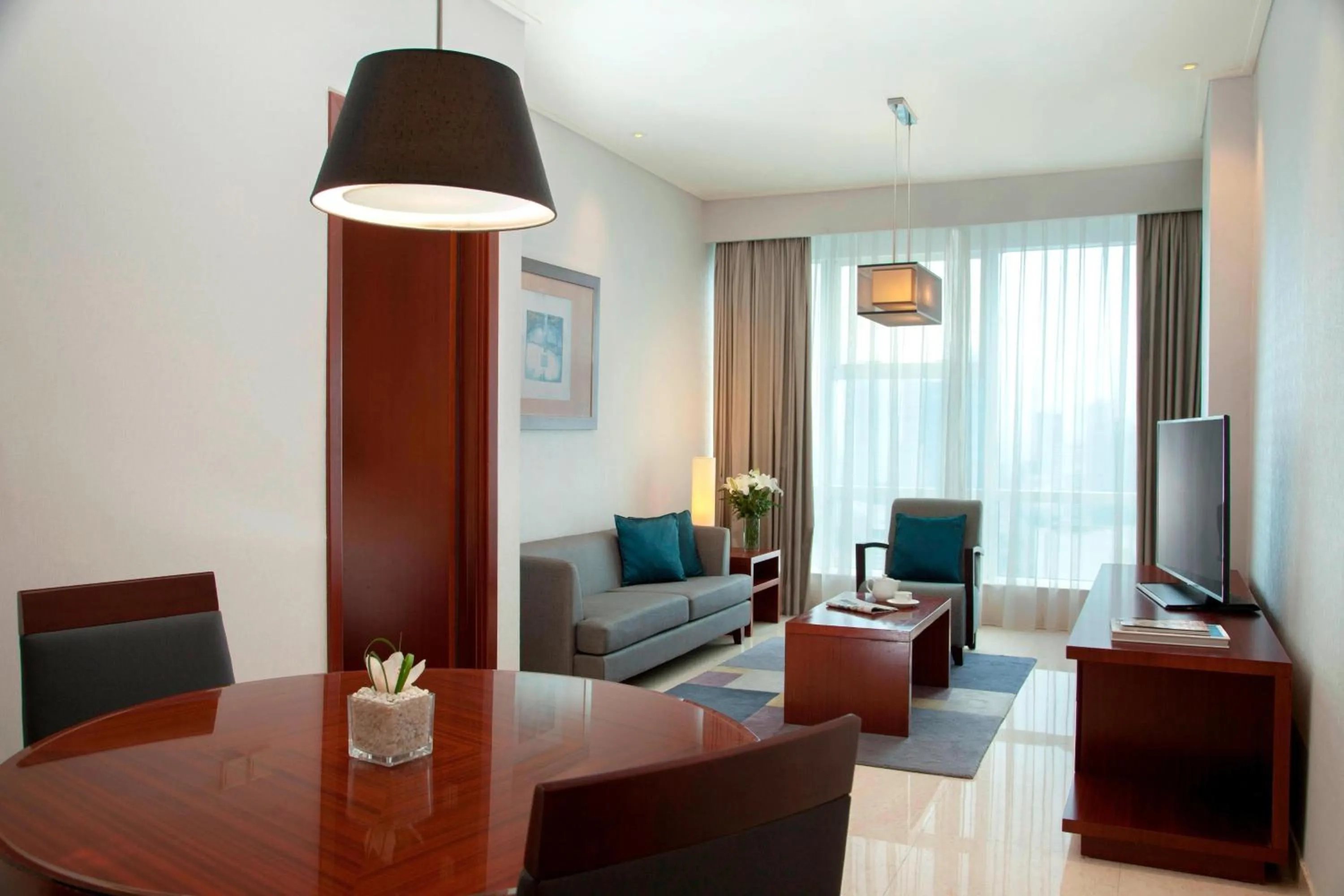 Living room in The Mayflower, Jakarta-Marriott Executive Apartments