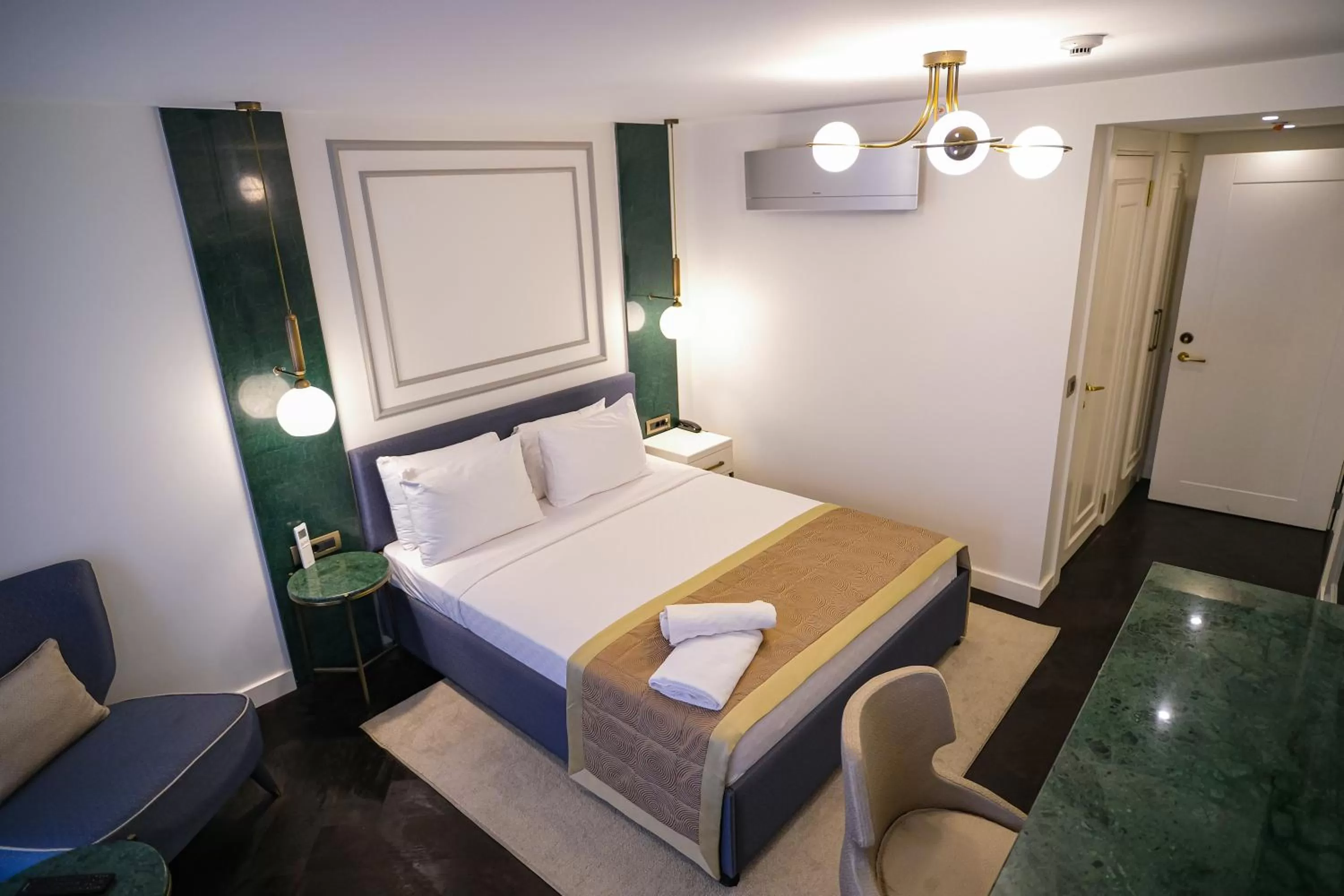 Bed in Pera Rasso Hotel