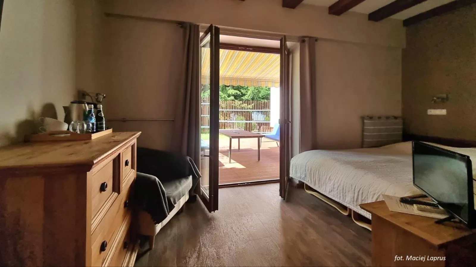 Balcony/Terrace, Bed in Vertigo Narie