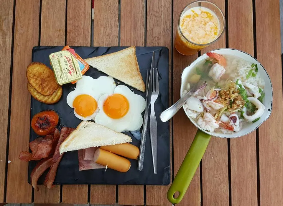 Breakfast in Koh Munnork Private Island