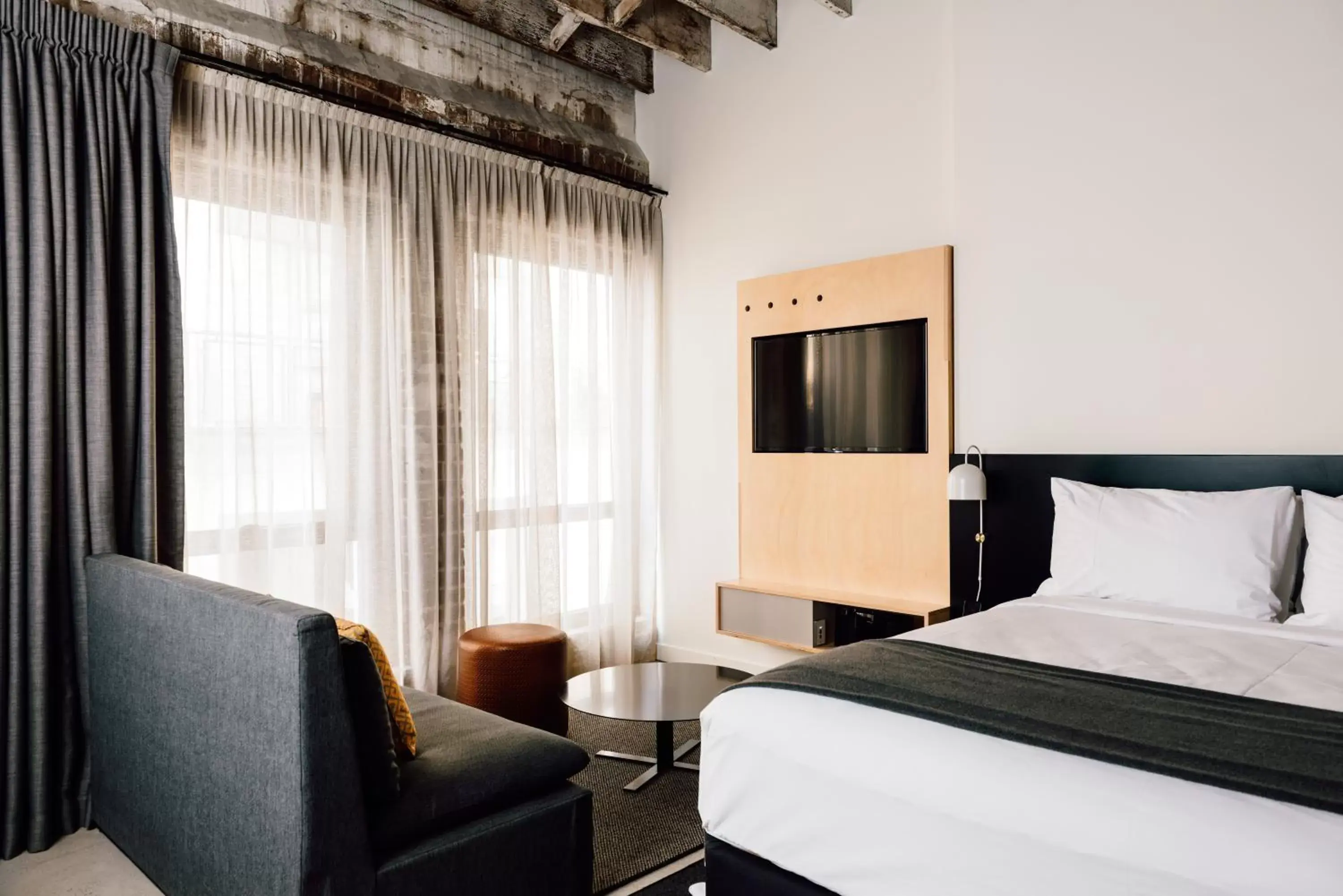 Superior Junior Suite in Veriu Broadway Superior Junior Suite in Veriu Broadway