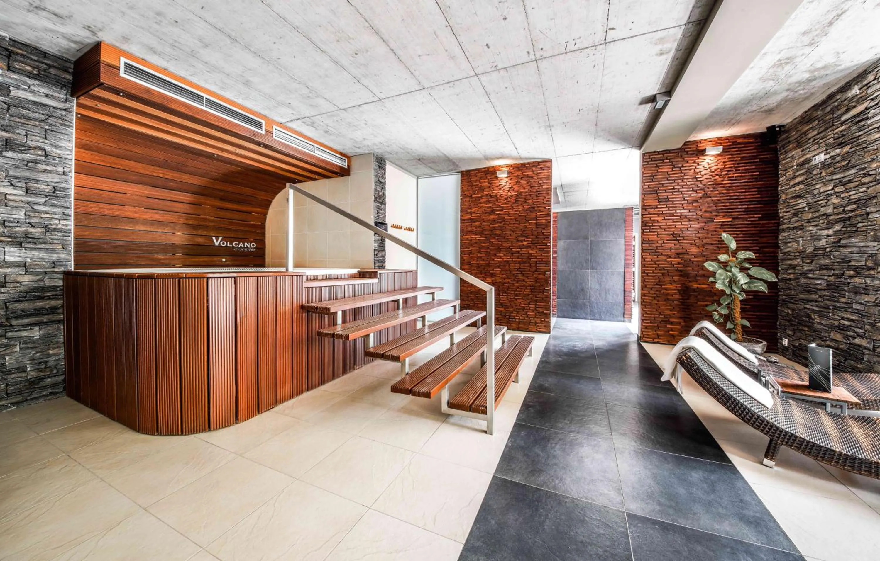 Spa and wellness centre/facilities in Volcano Spa Hotel