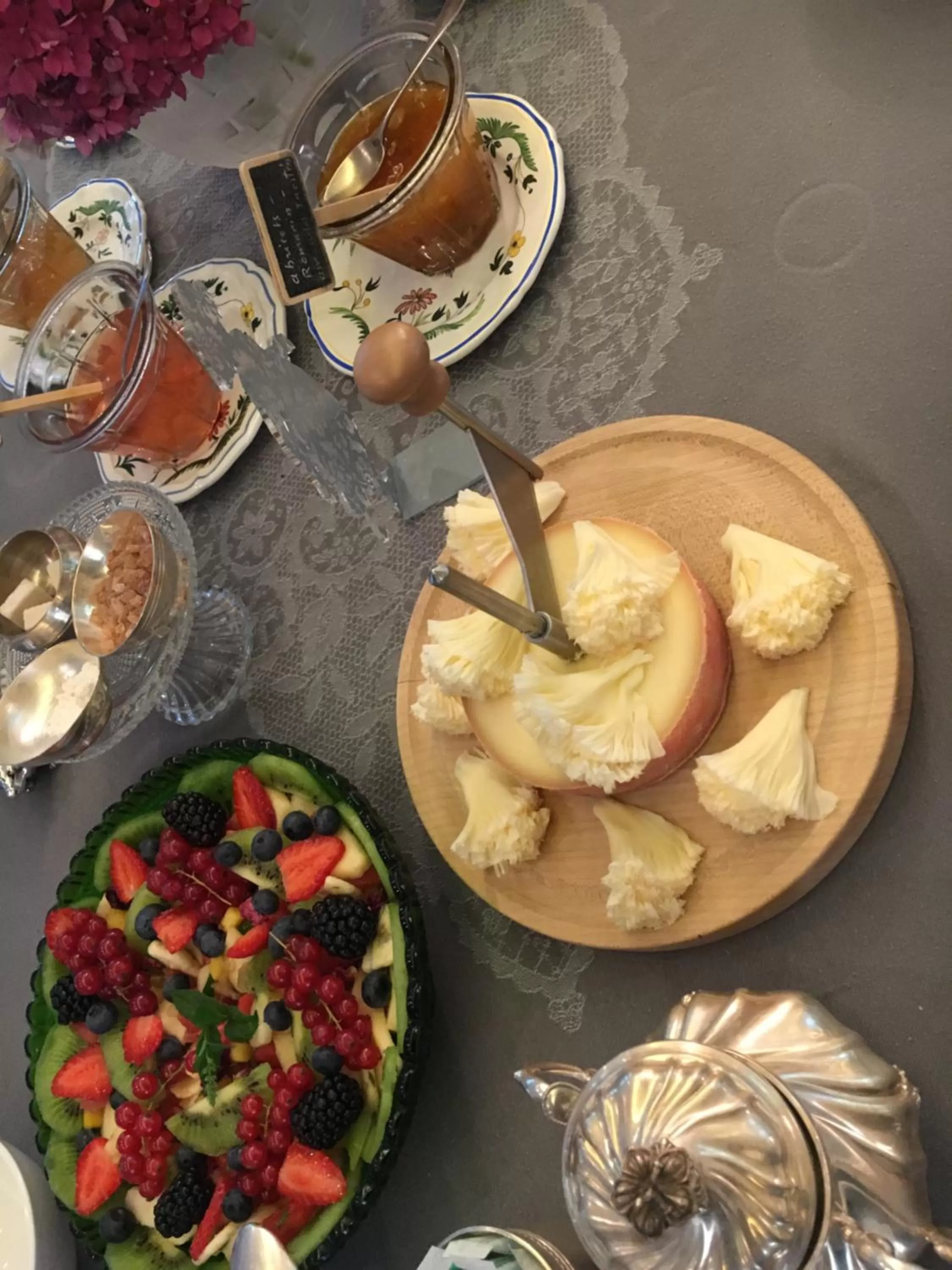 Food in Peonia at Home - Maison d'hôtes d'exception