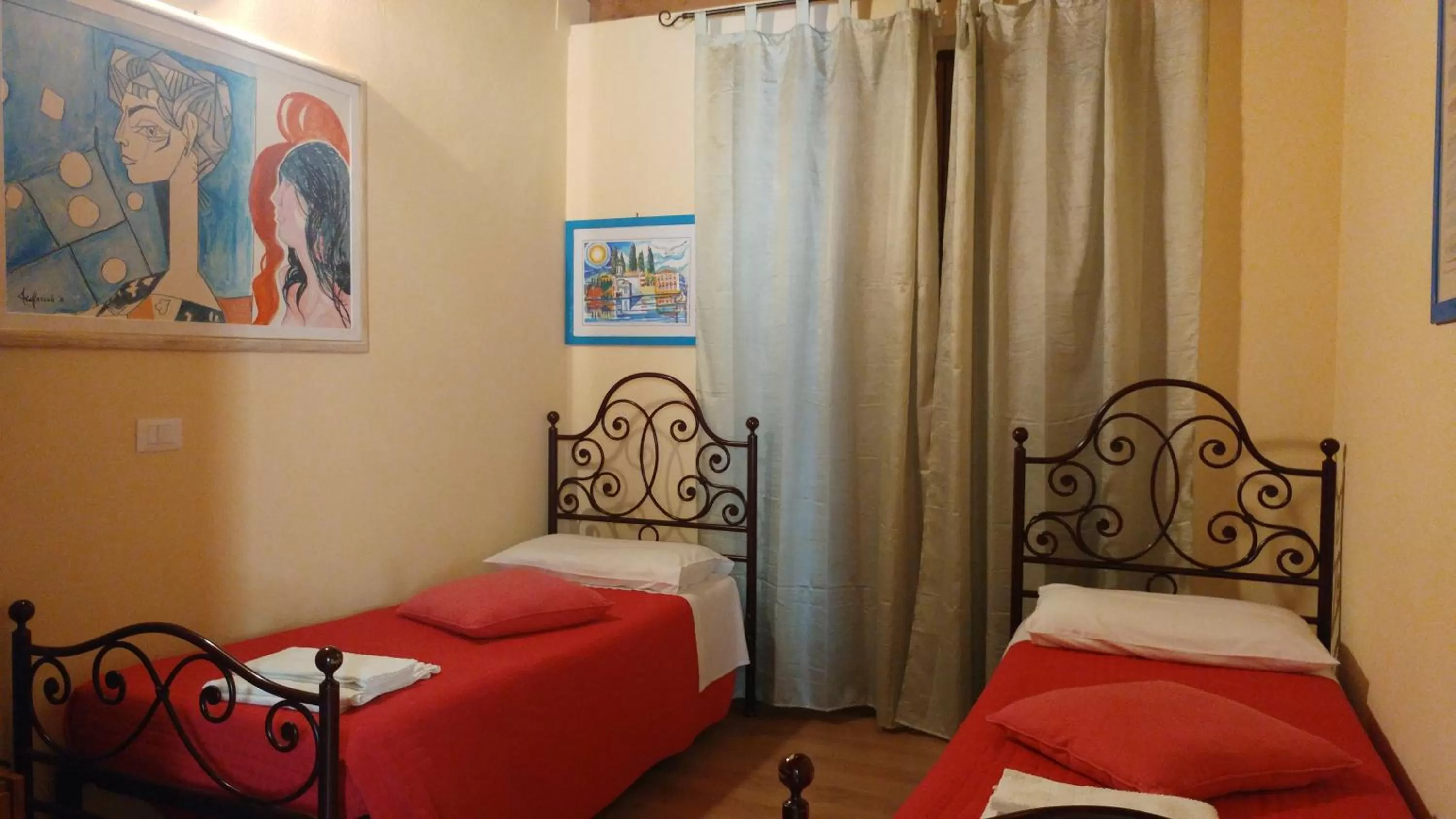 Bed in AGRITURISMO MELOGRANO D'ORO