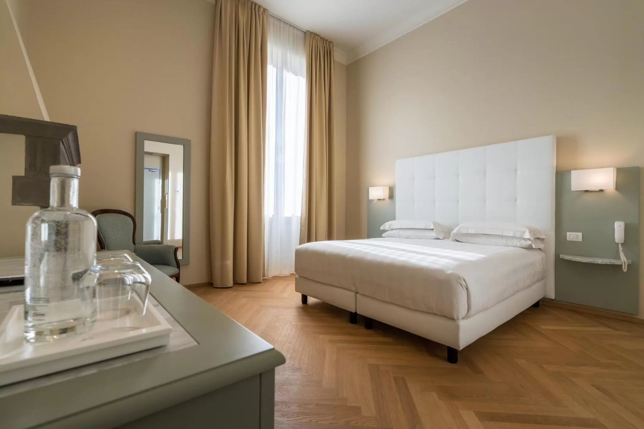 Photo of the whole room, Bed in Hotel Ariele