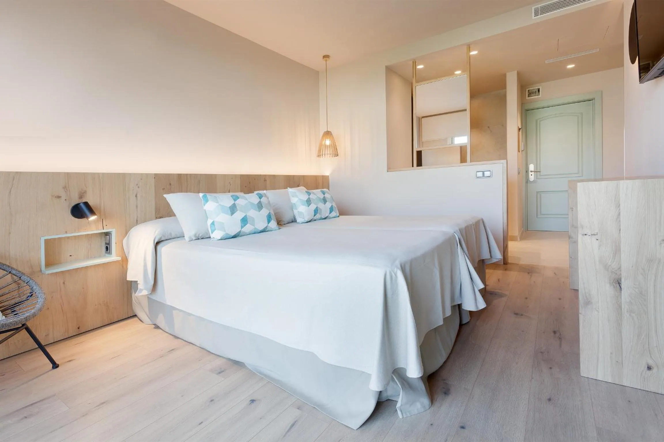 Bed in Hotel Maritim 4 Superior