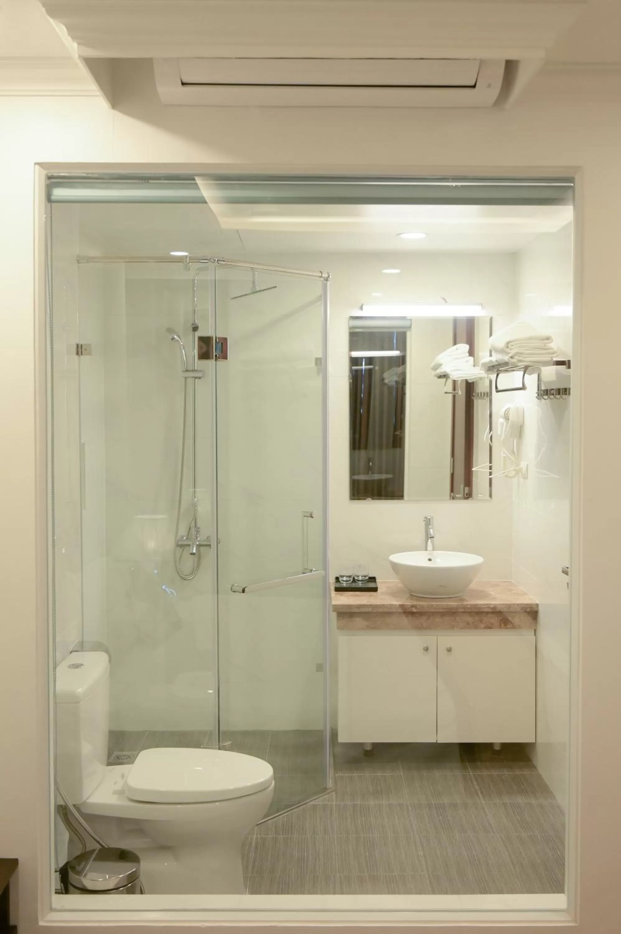 Shower in Mercy Hotel