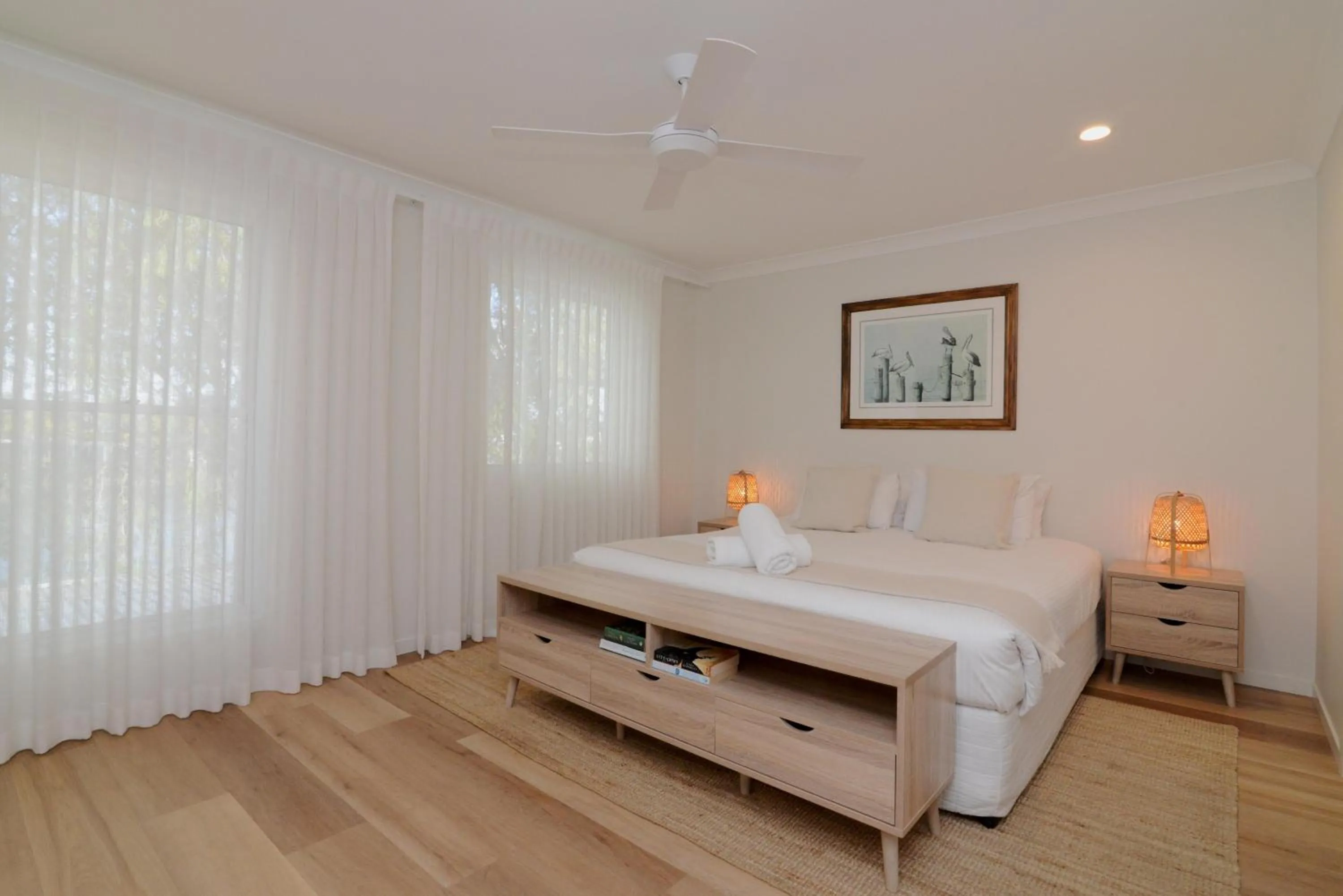 Bed in Noosa Entrance Waterfront Resort