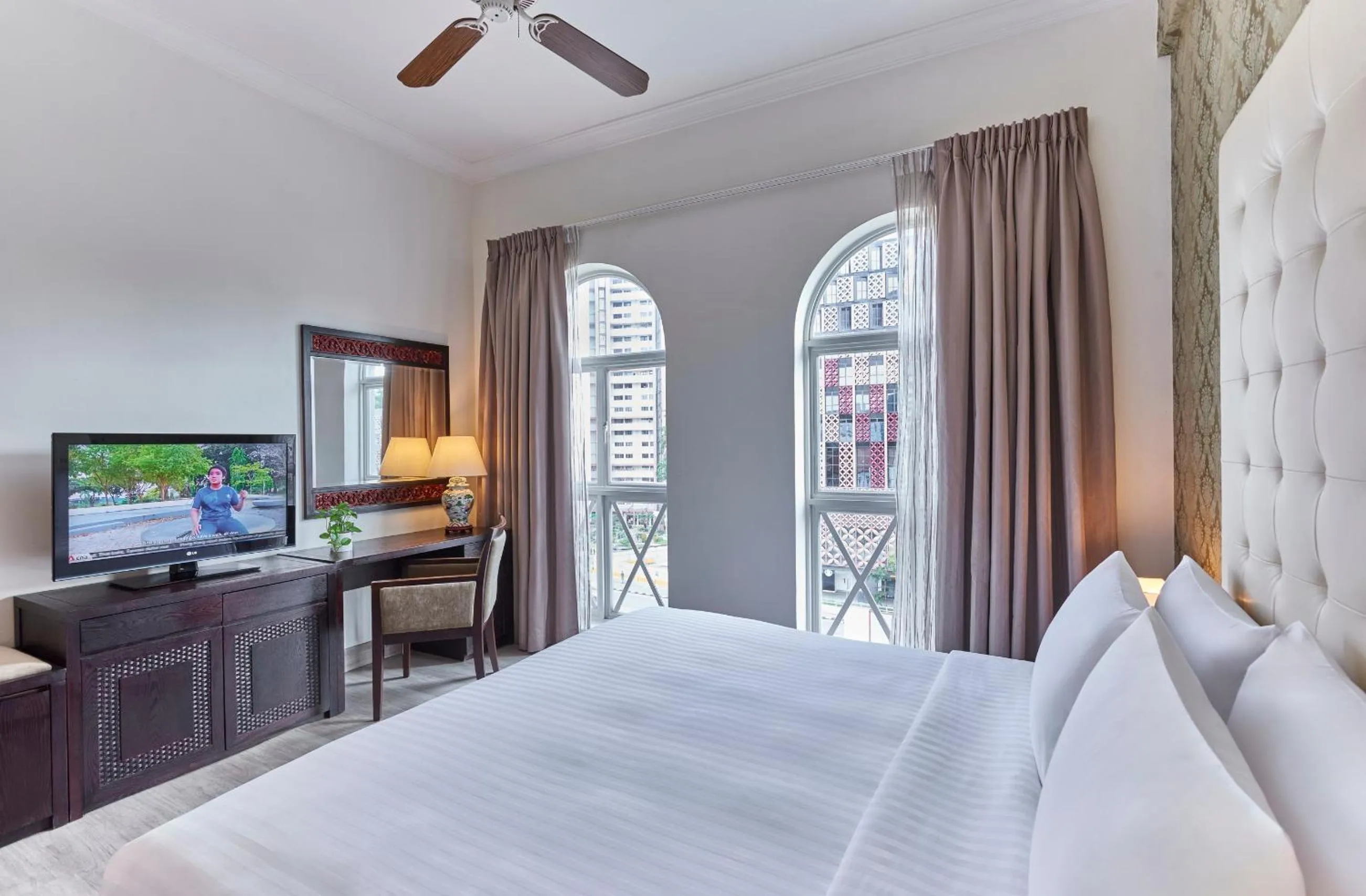 Bedroom, Bed in Village Hotel Albert Court by Far East Hospitality