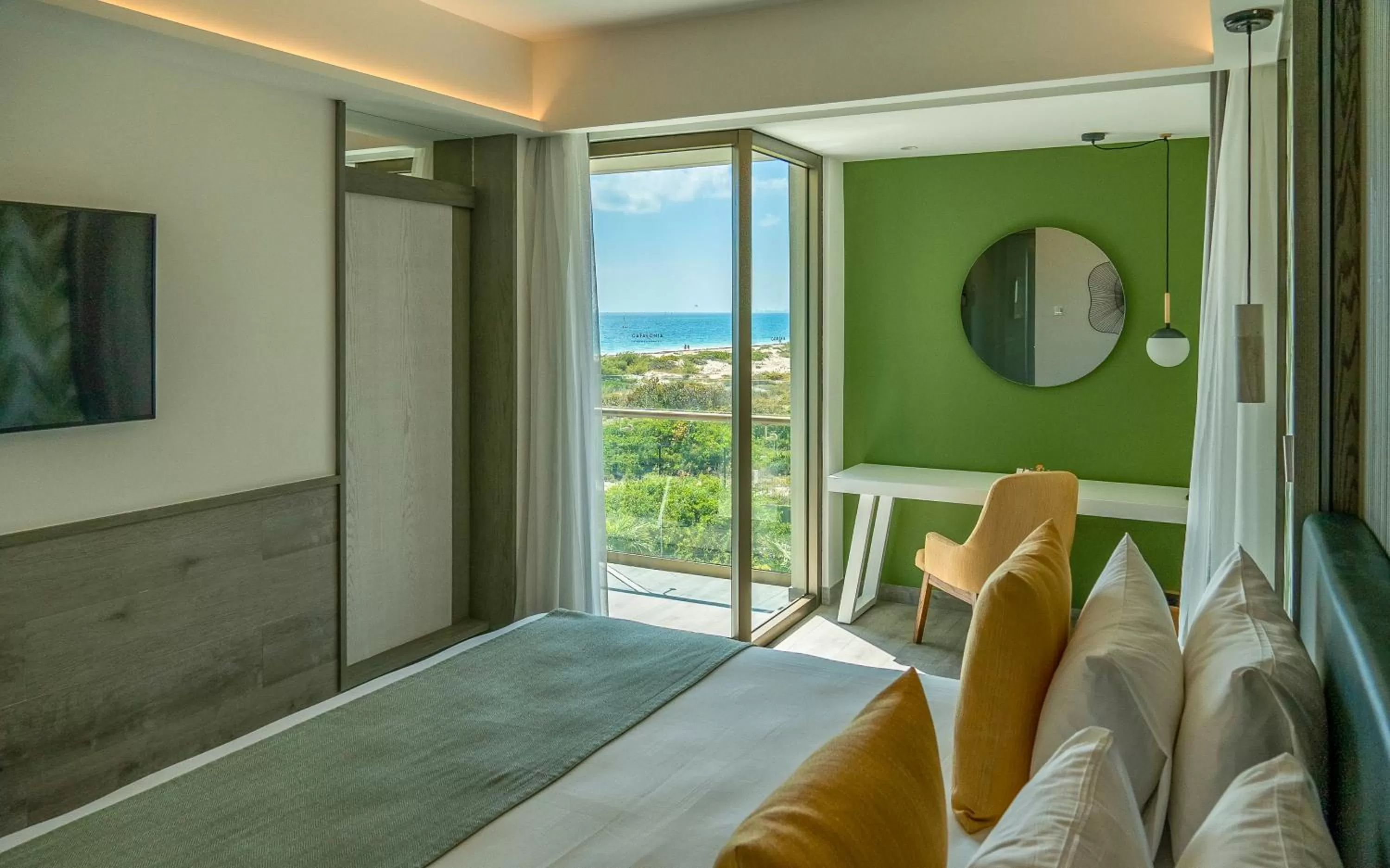 Bed in Catalonia Grand Costa Mujeres All Suites & Spa - All Inclusive