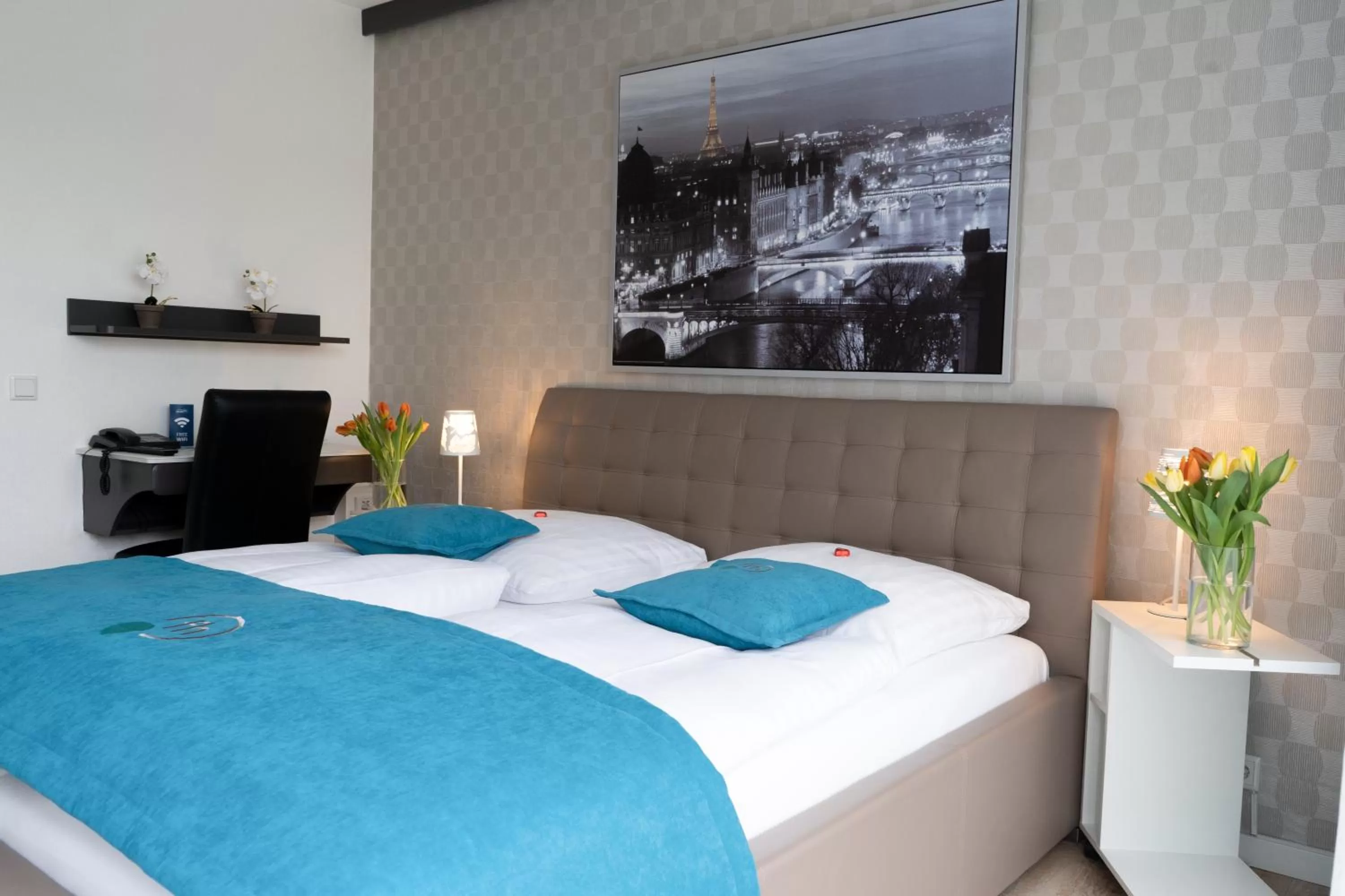 Bed in Friends Hotel Bad Salzuflen