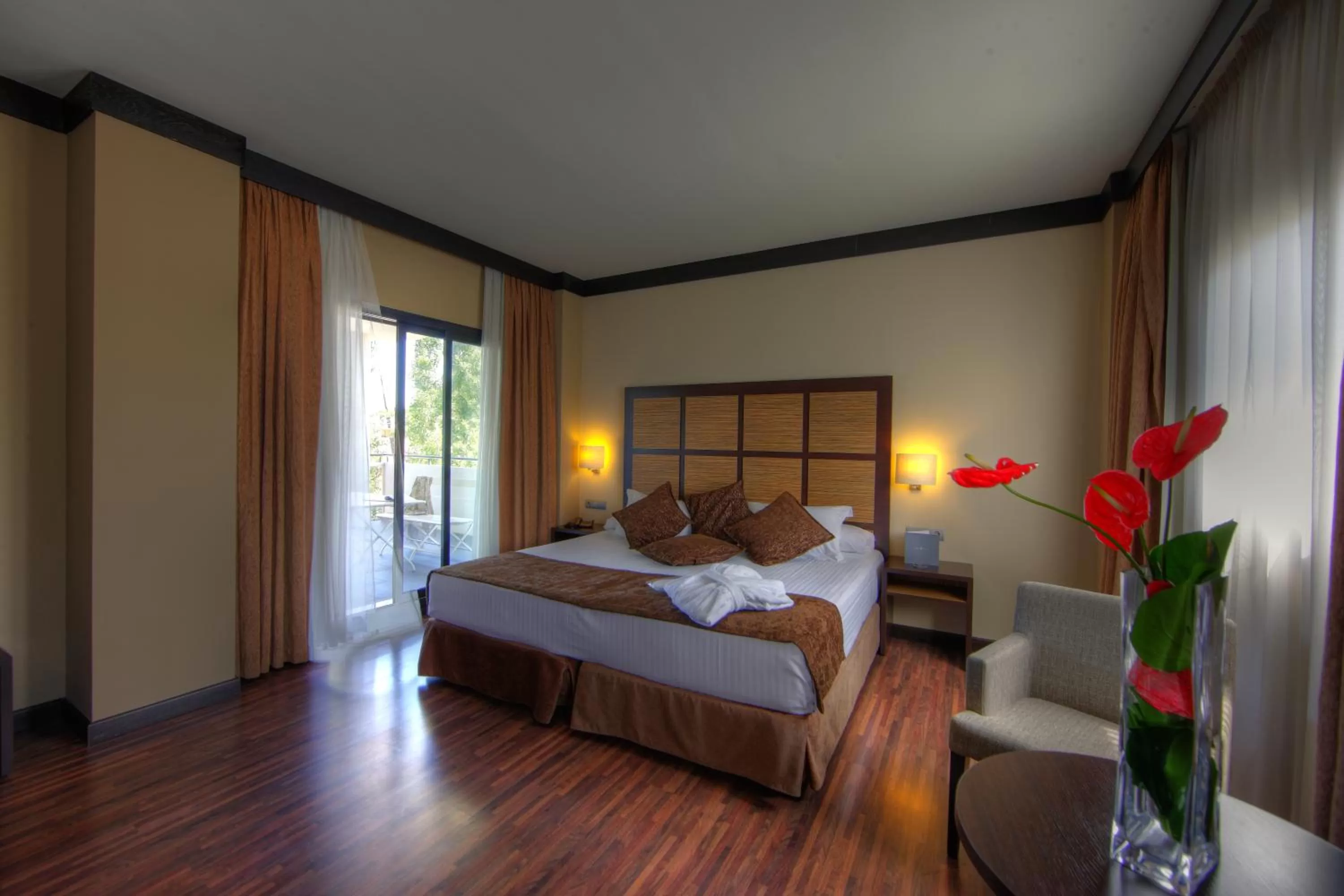 Bed in Aparthotel Attica 21 Vallés