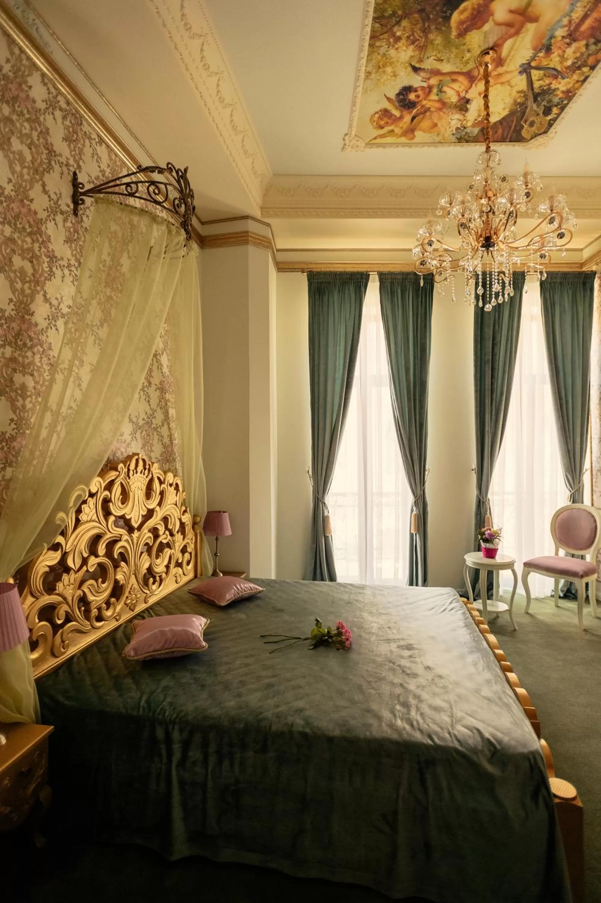 Day, Bed in Belle Epoque Boutique (Adult Only)