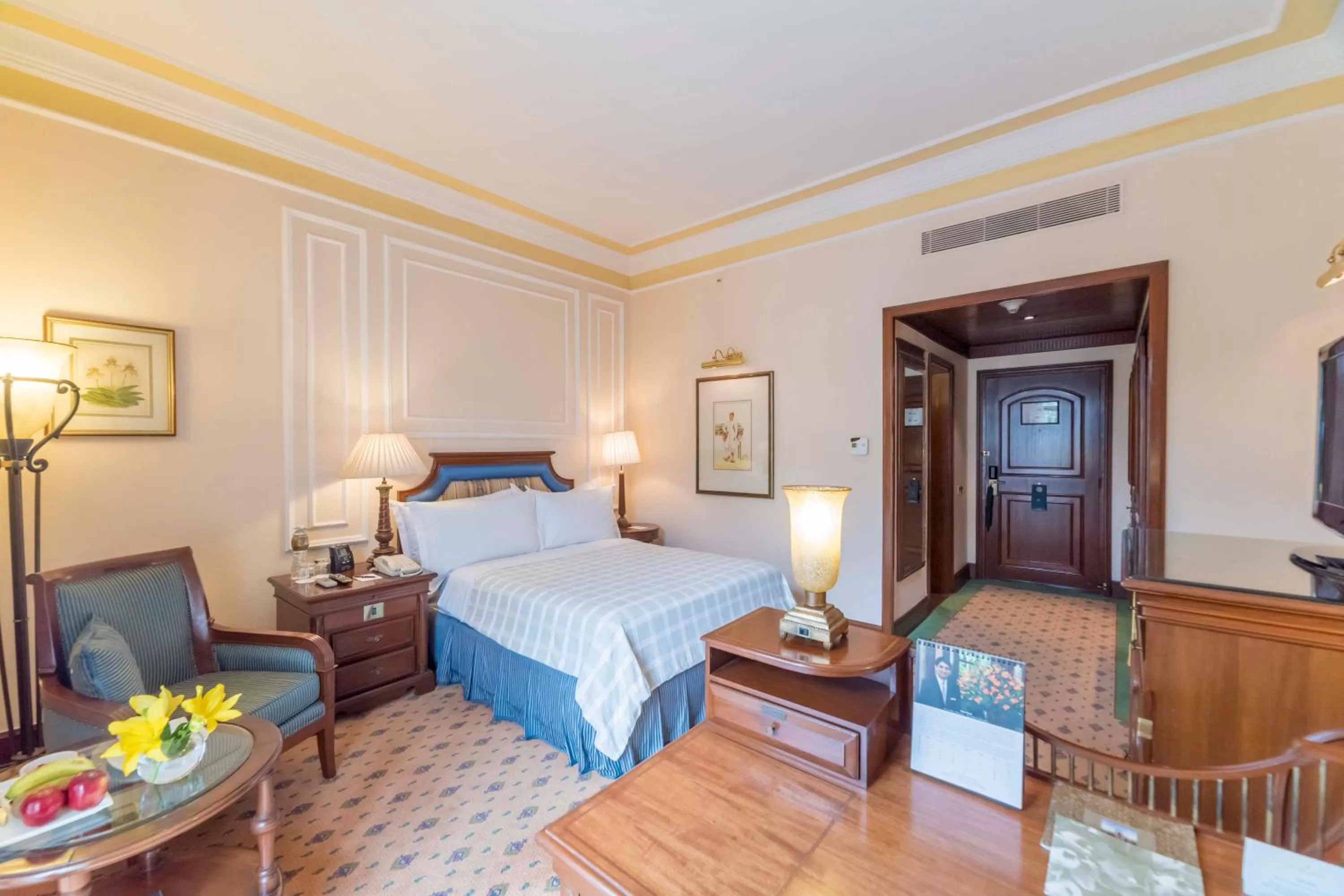 The Oberoi Grand Kolkata