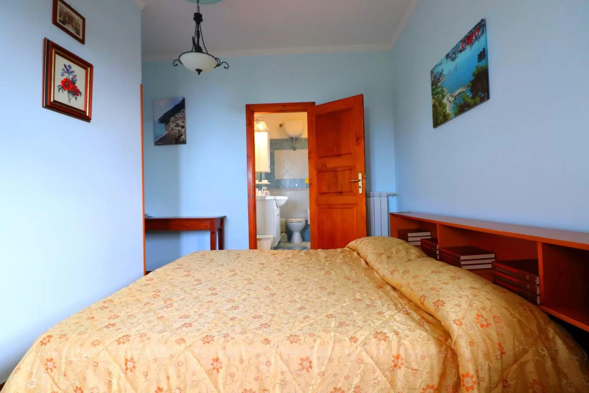 Bedroom in La Maison de Titty & Margherita