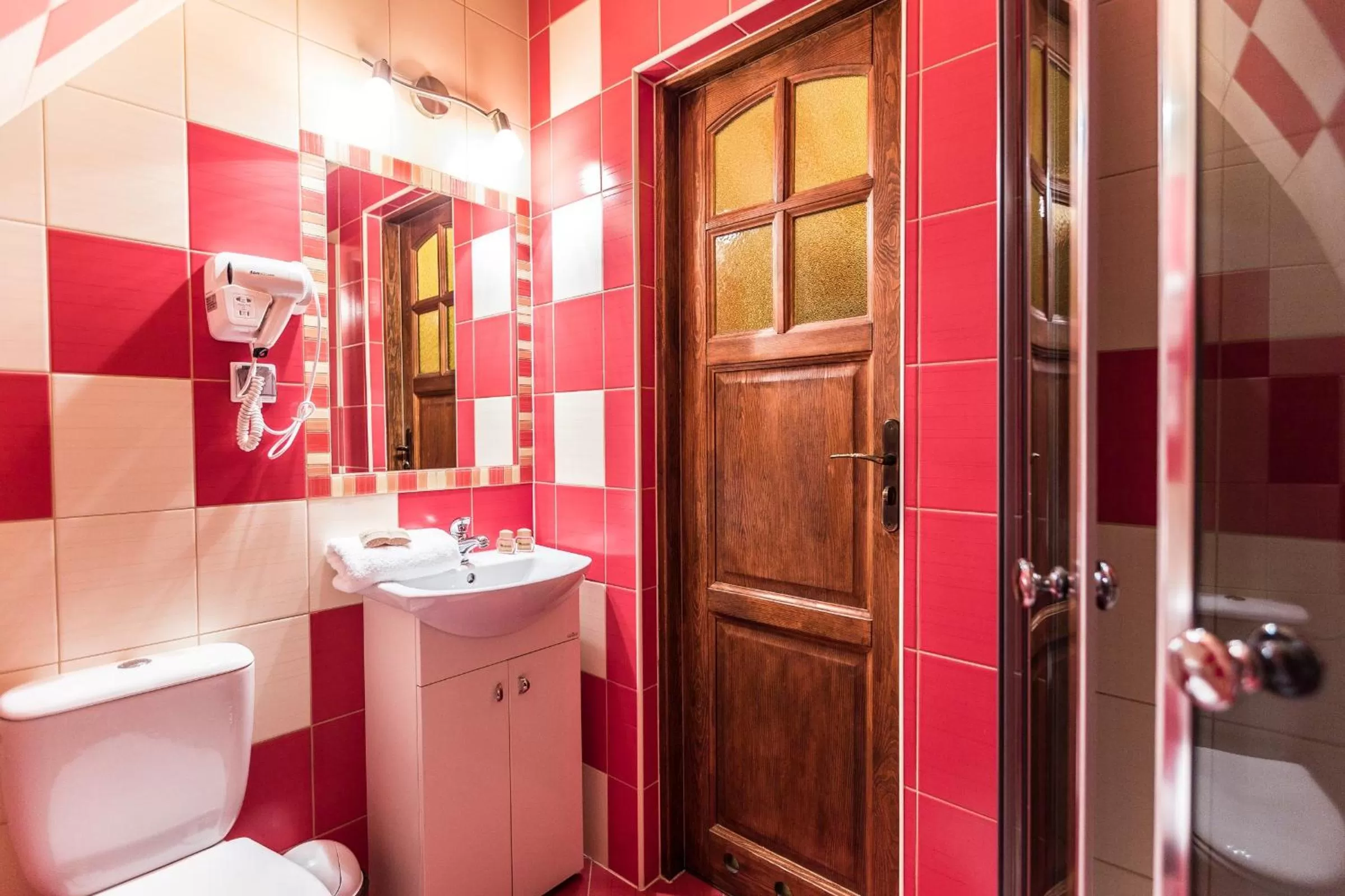 Bathroom in Willa Baciarka-basen, sauny i jacuzzi