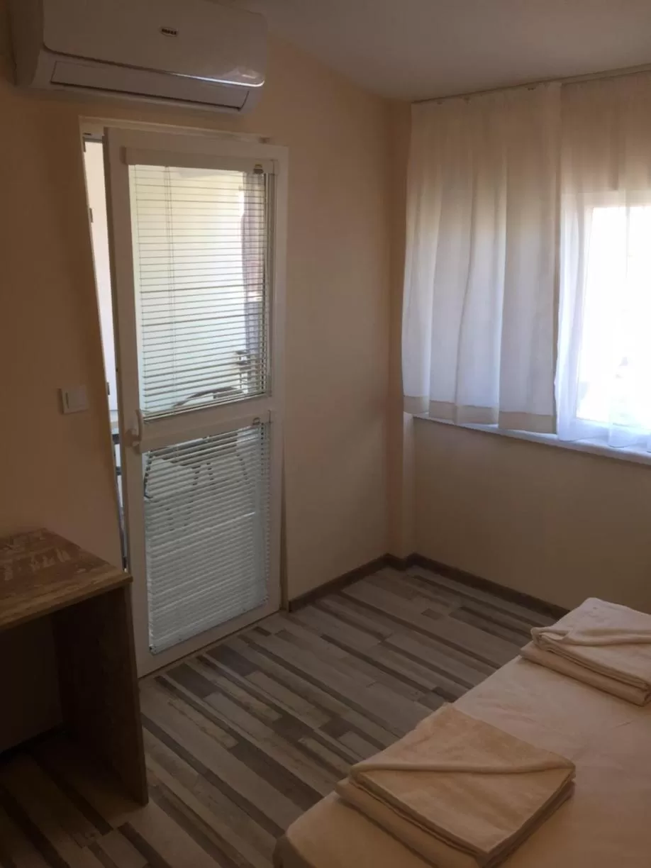 Bed in Family Hotel Malibu