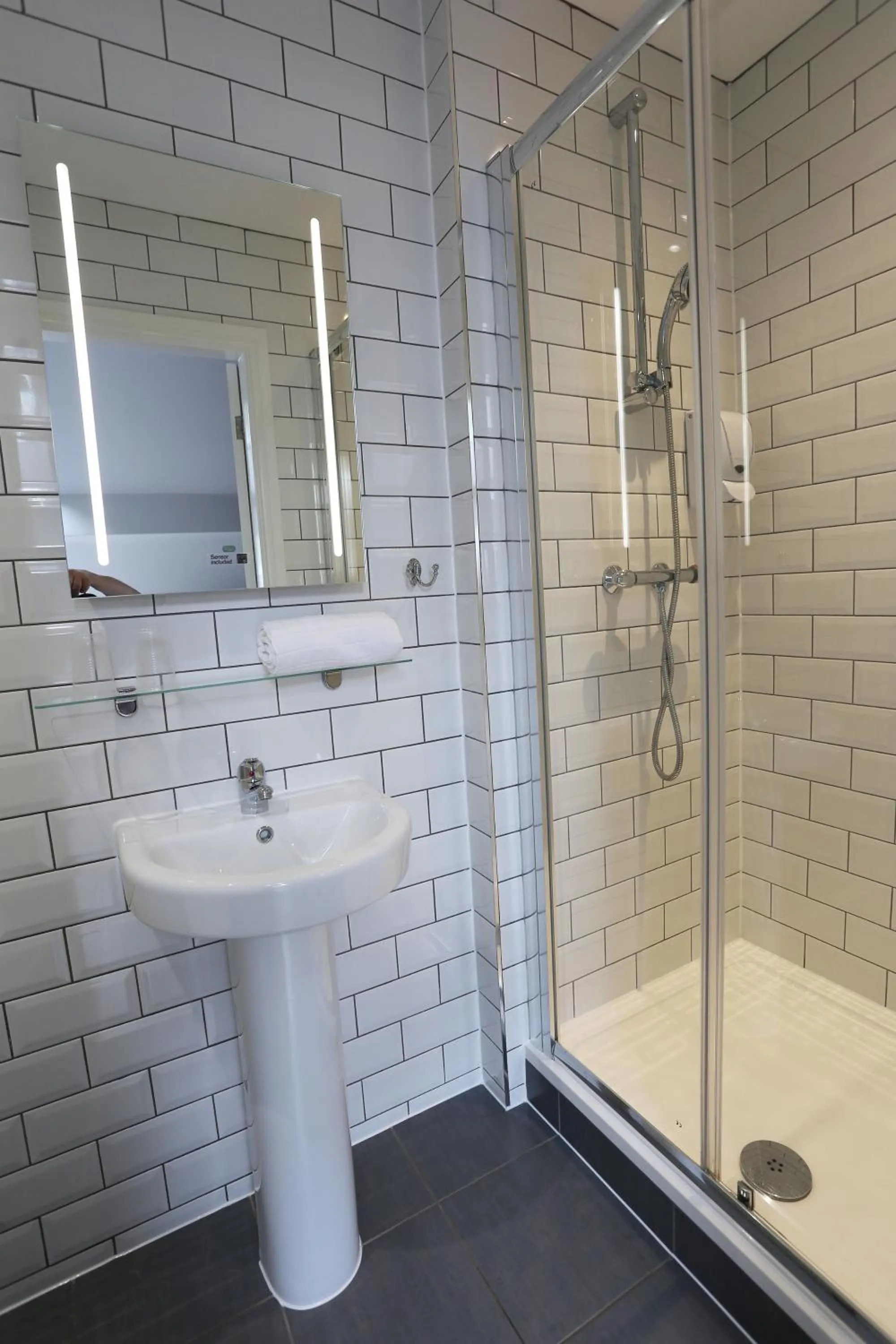 Bathroom in Hotel Tia