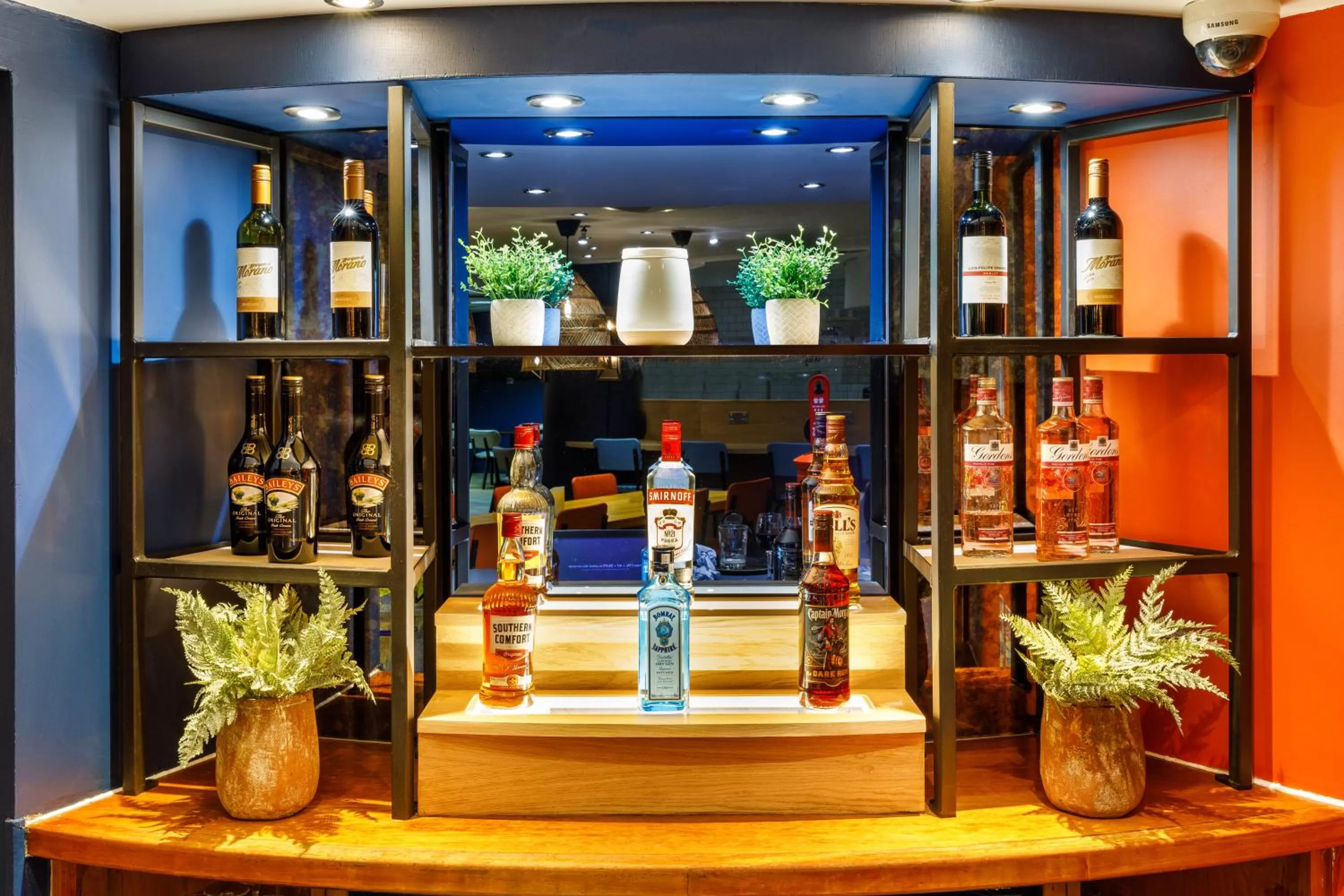 Restaurant/places to eat in ibis Styles Birmingham Centre