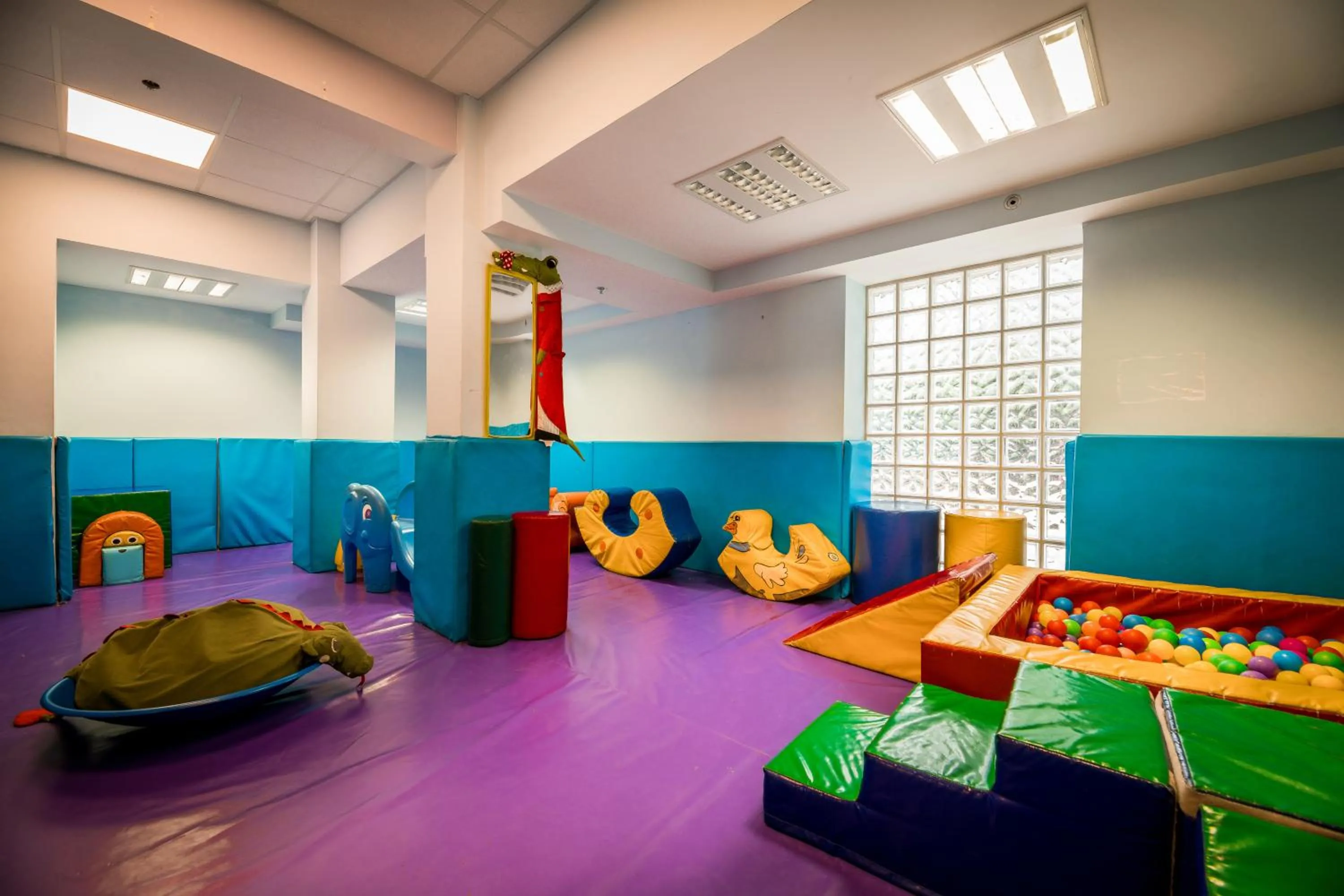 Game Room in C Hotel Neve Ilan