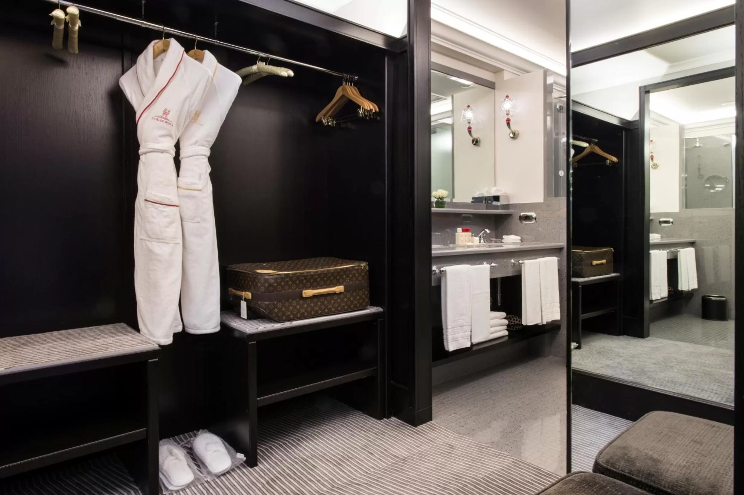 Area and facilities in Hassler Roma