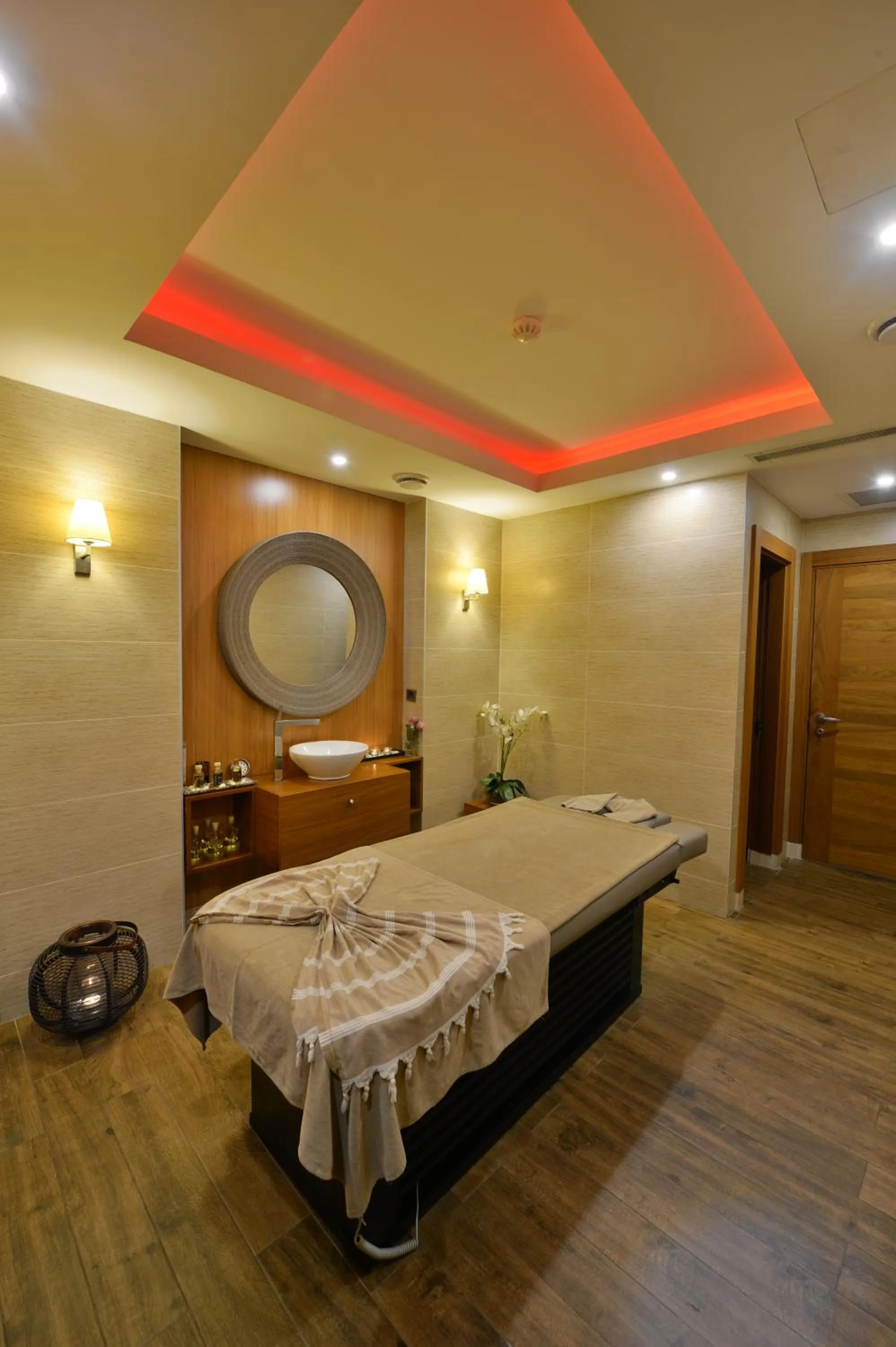 Hot Spring Bath in Marigold Thermal & Spa Hotel Bursa
