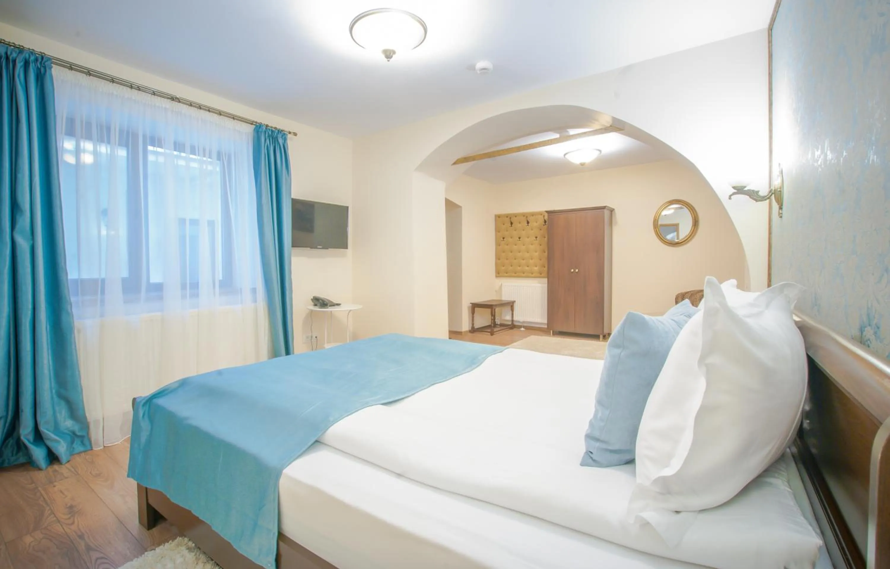 Bedroom, Bed in Safrano Palace