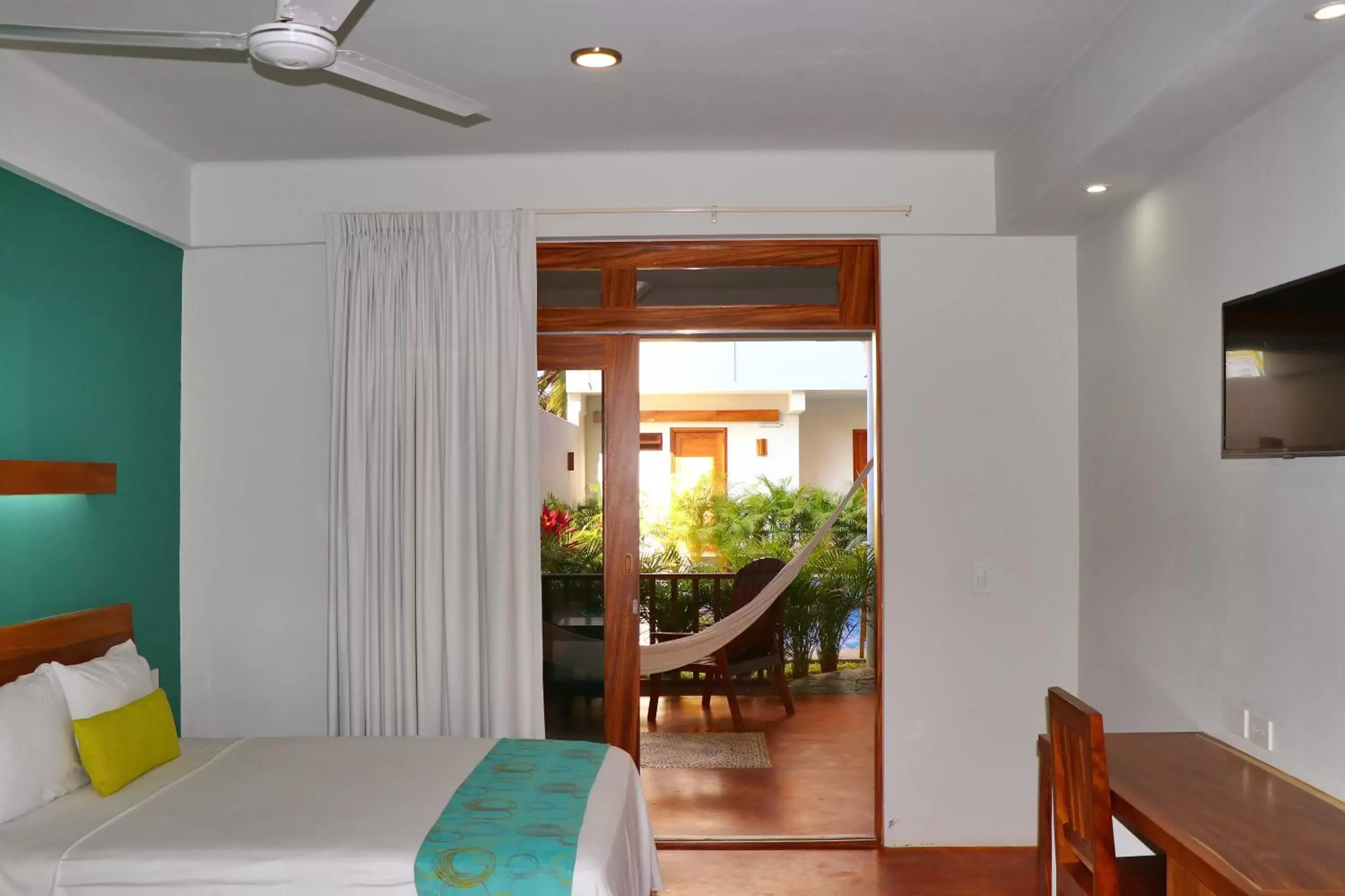 Twin Room with Terrace in Punta Zicatela Hotel - Adults Only Twin Room with Terrace in Punta Zicatela Hotel - Adults Only