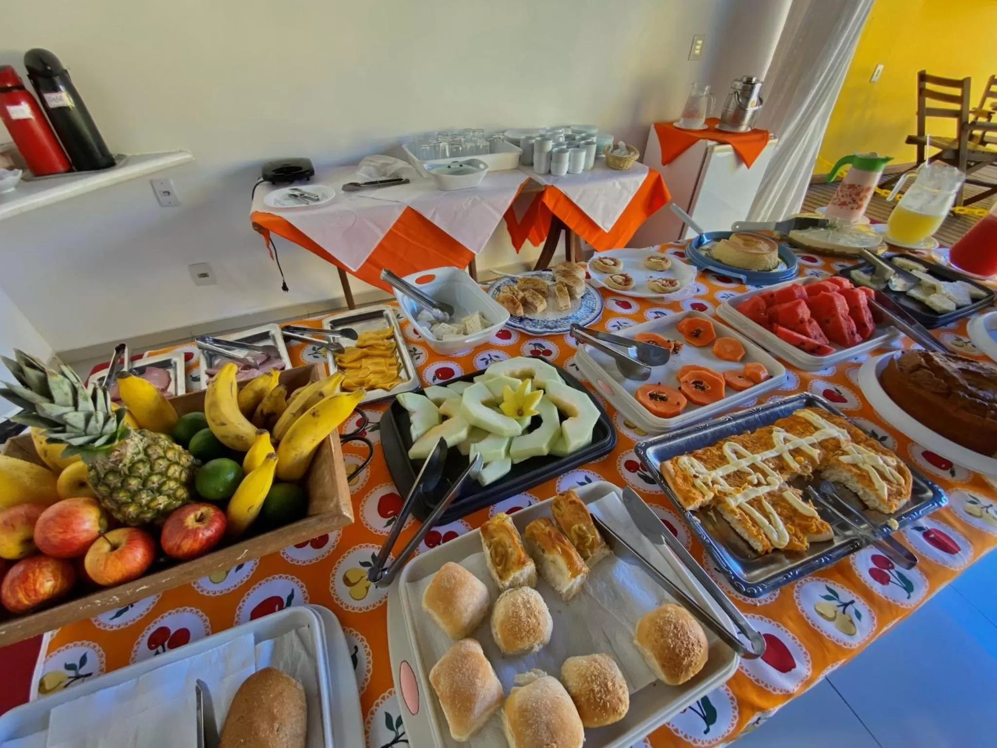 Buffet breakfast in Pousada Maravilha de Paraty