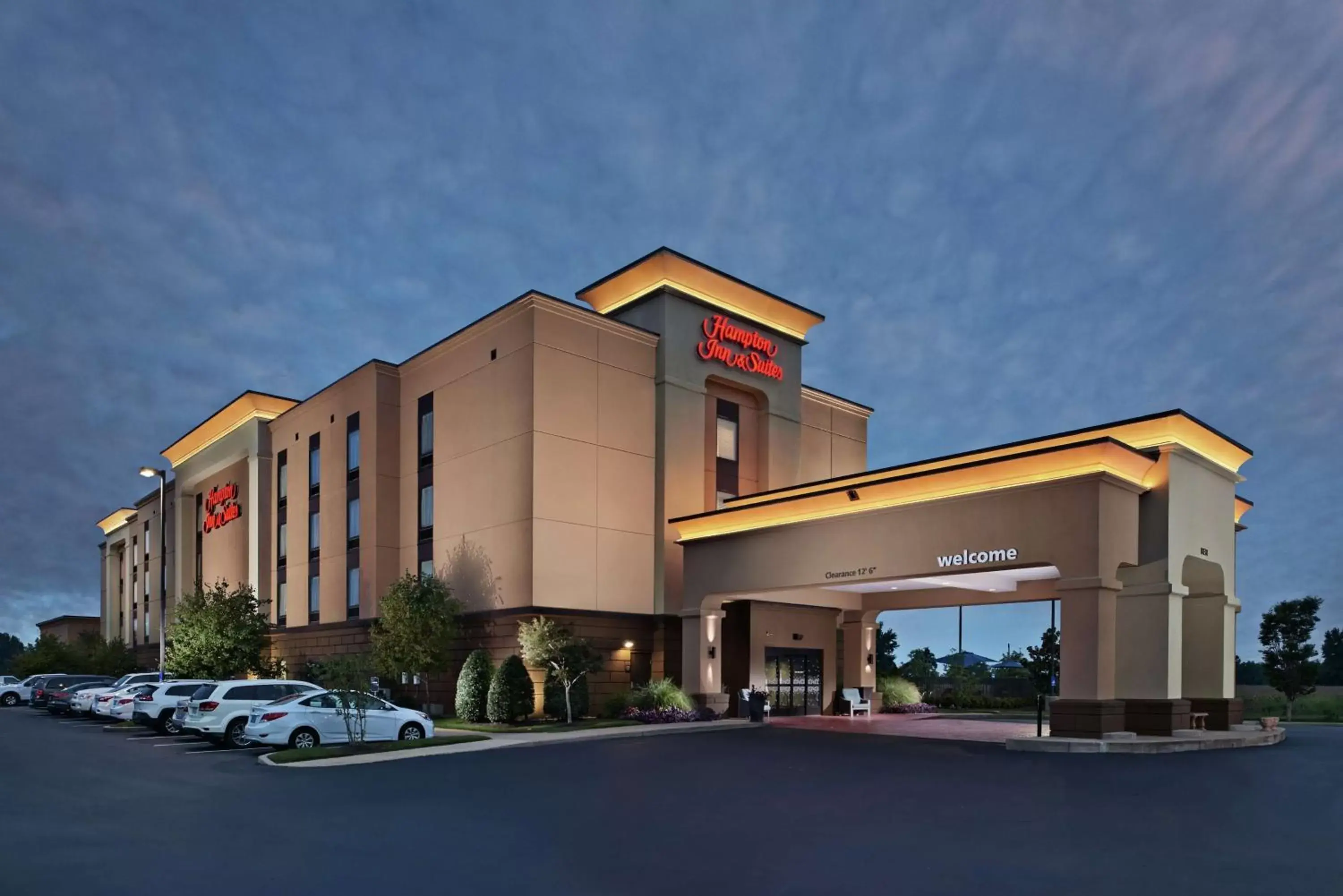 Hampton Inn & Suites Millington Hampton Inn & Suites Millington