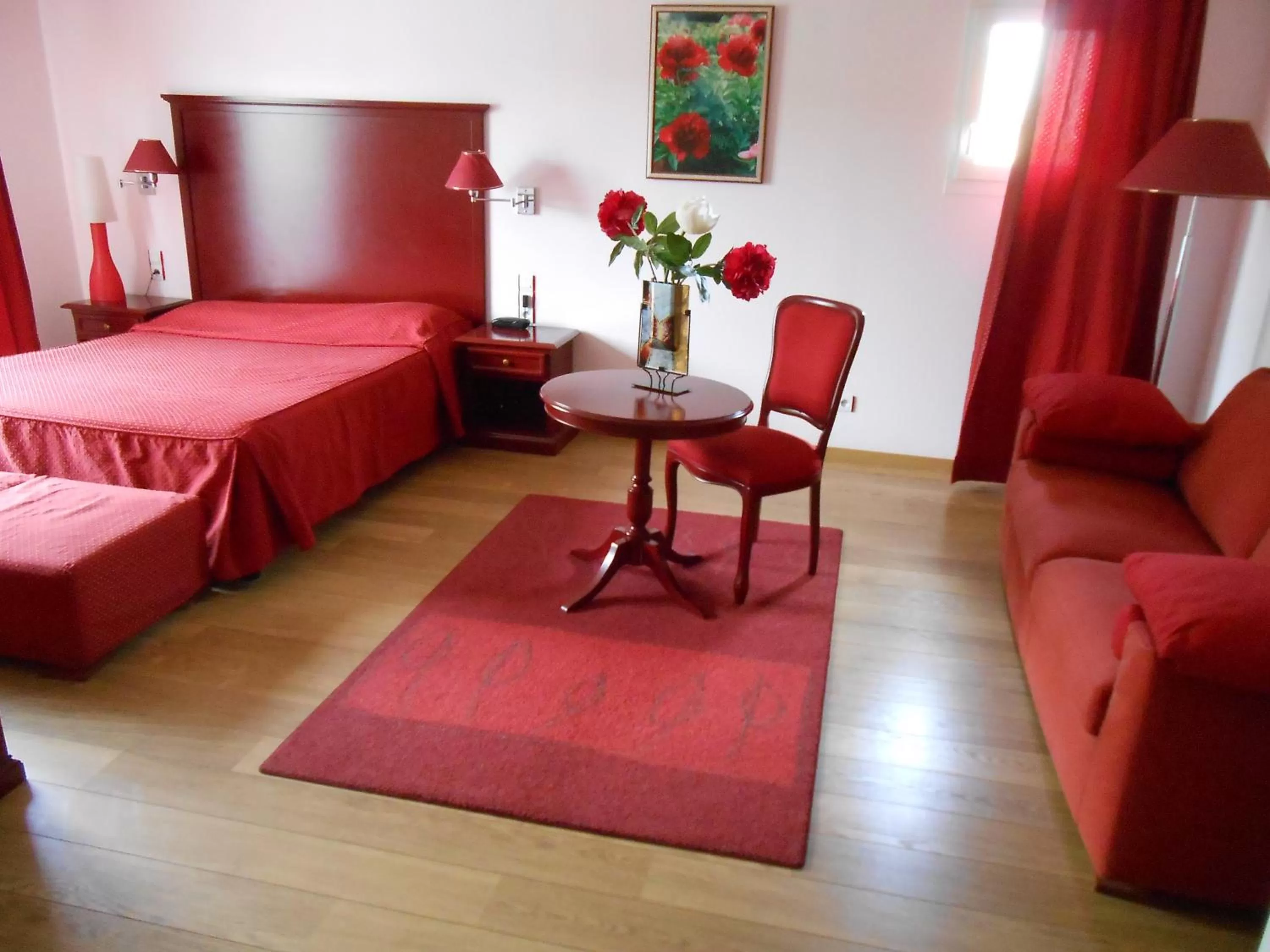 Photo of the whole room, Bed in Hotel Blanc