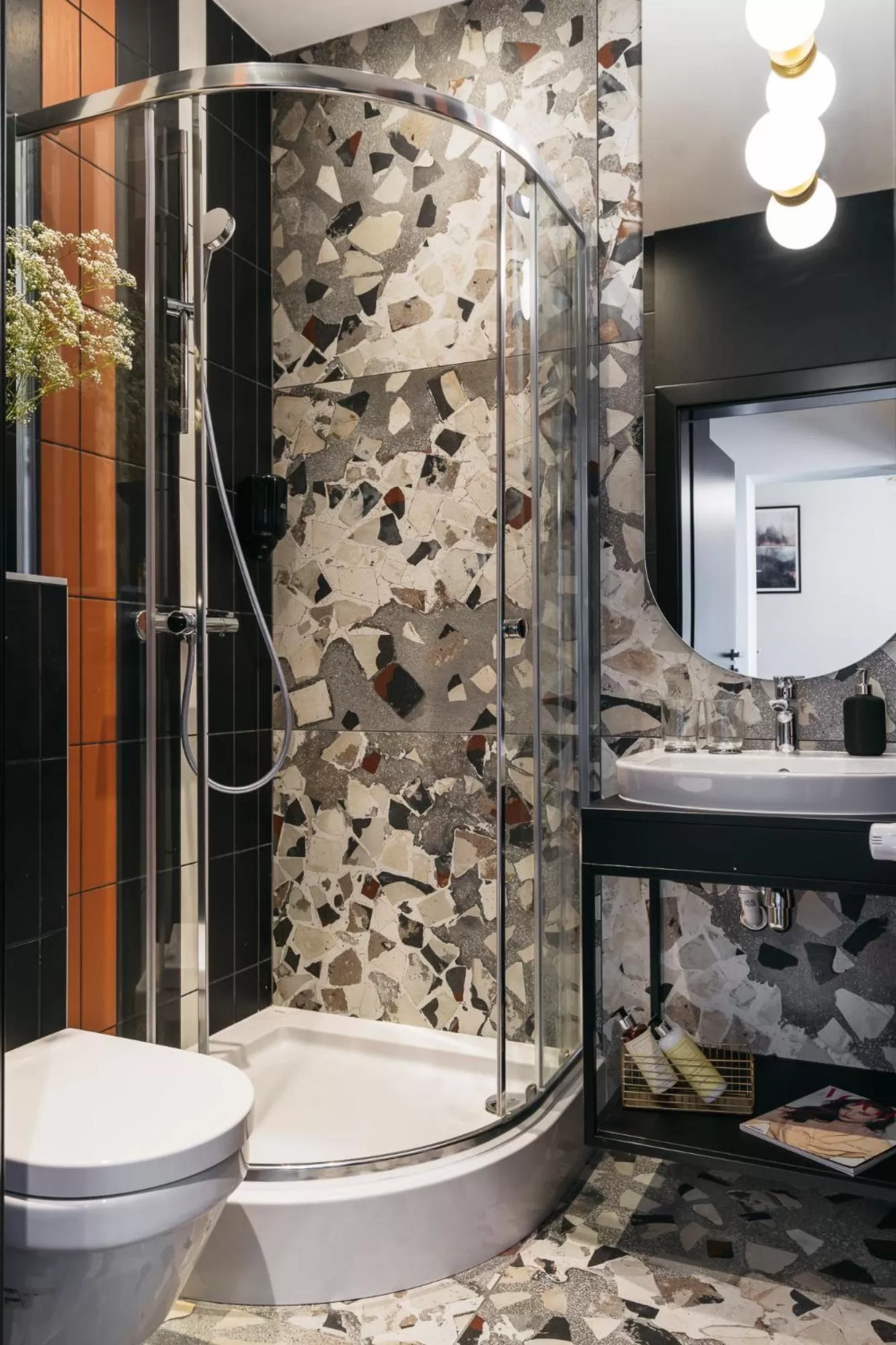 Shower, Bathroom in Estery12 by Loft Affair
