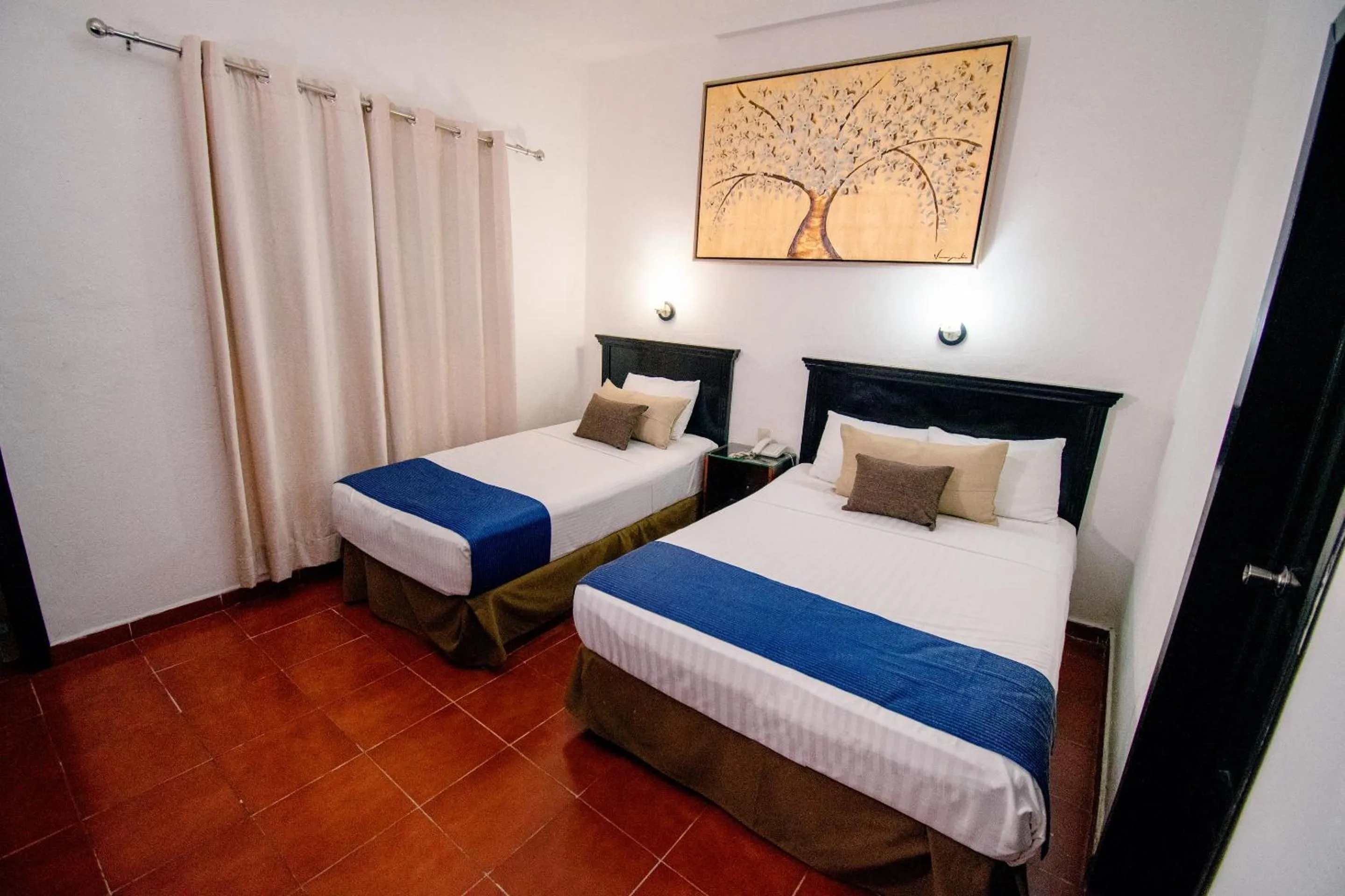 Bed in Hotel del Carmen, en el Centro- DESAYUNO Incluido !