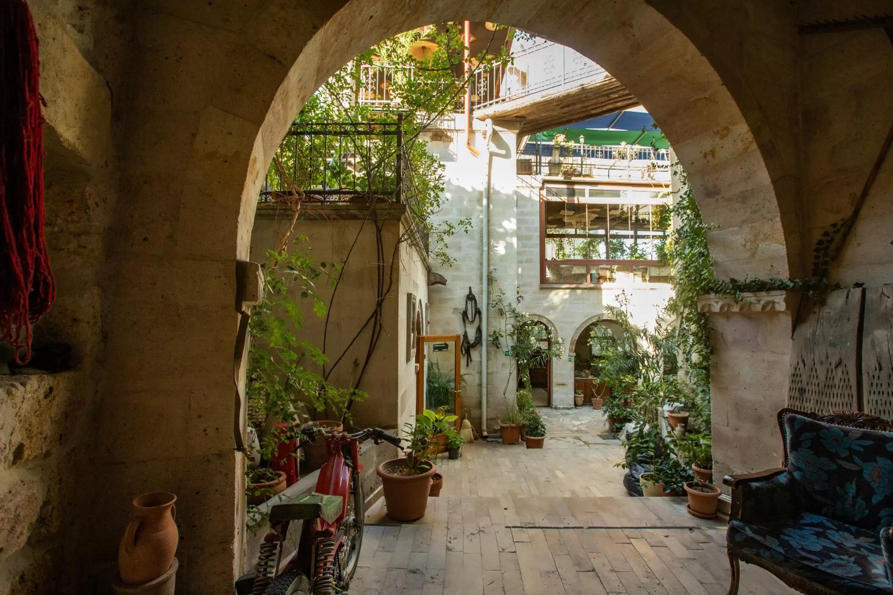 Patio in Hidden Cave Hotel