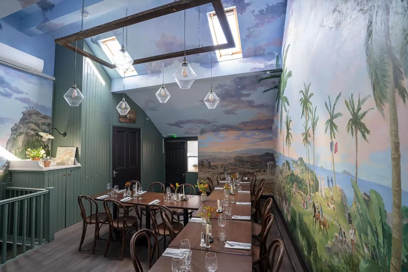 Restaurant/places to eat in Bistro Lotte