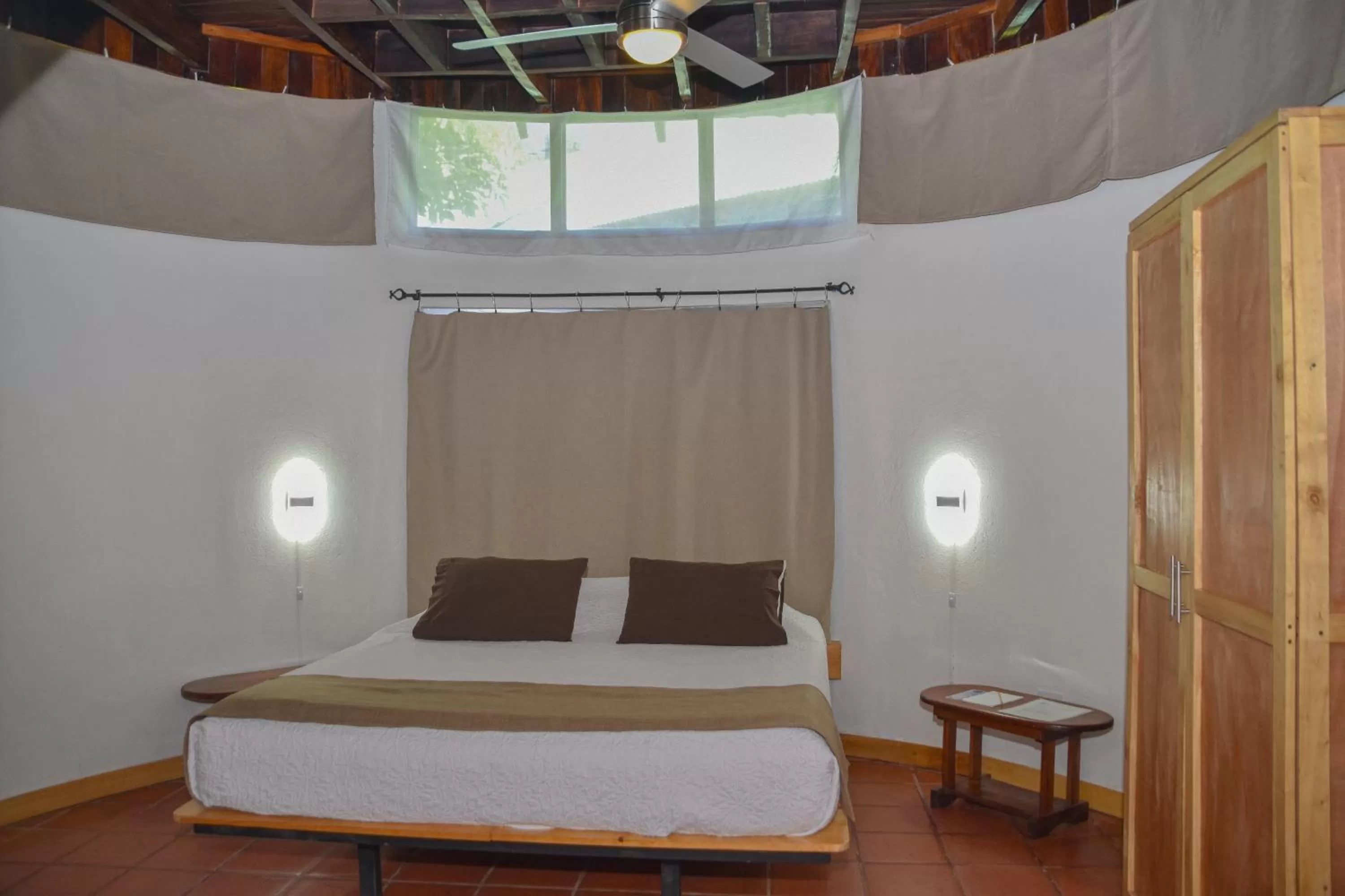 Photo of the whole room, Bed in Hotel Luna Llena