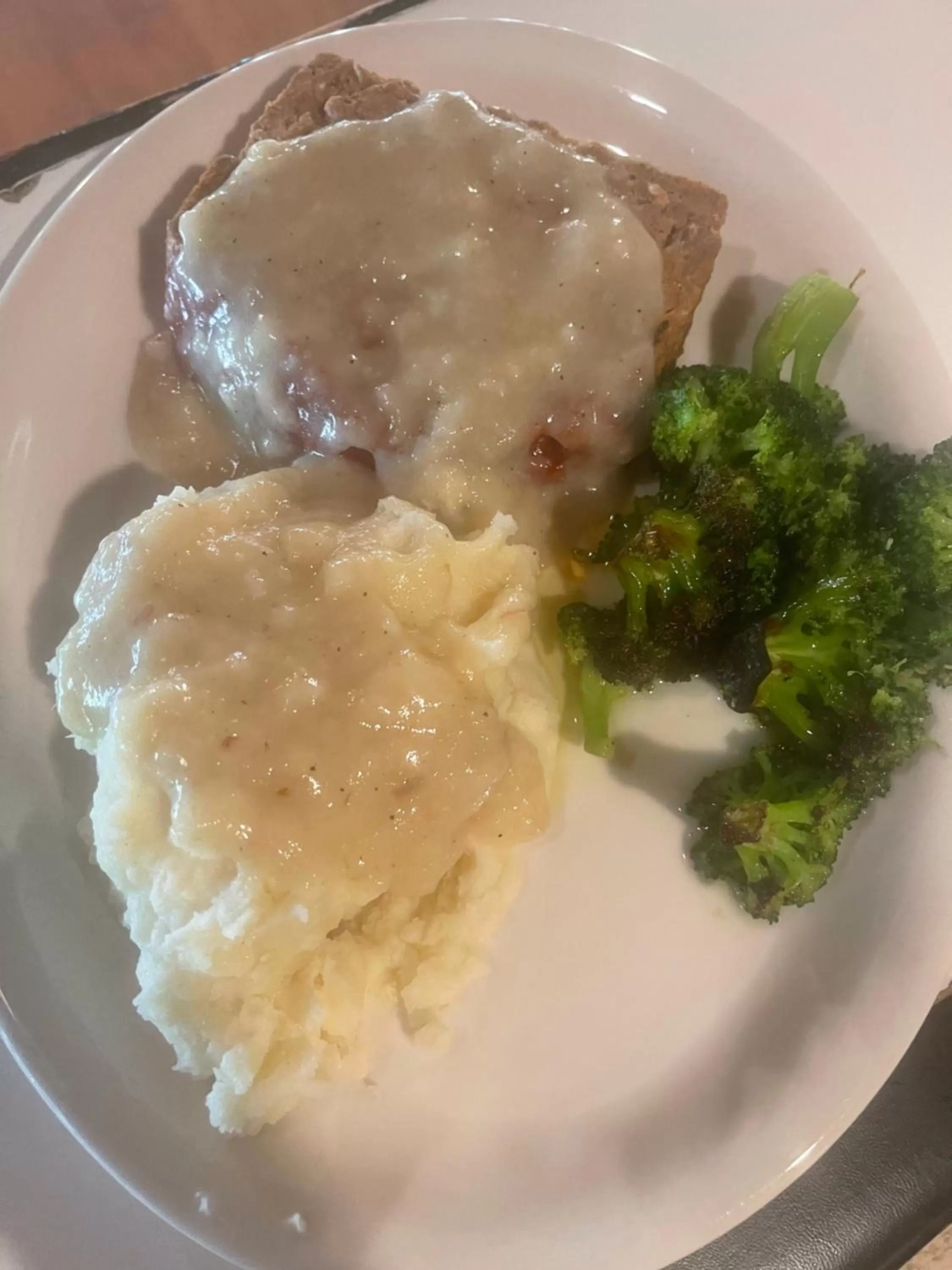 Restaurant/places to eat in Silver Fork Lodge & Restaurant