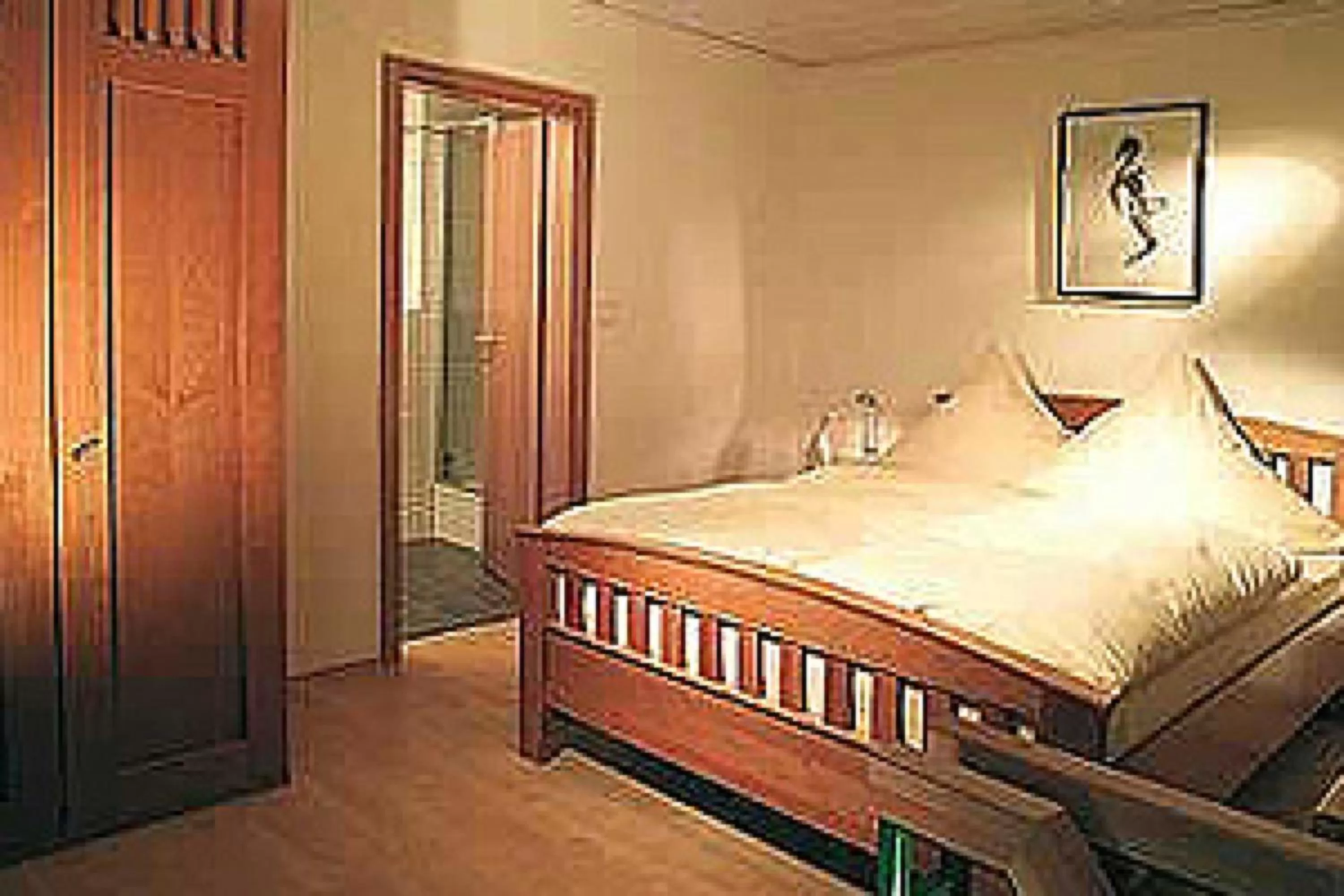 Bathroom, Bed in Gästehaus und Fewo Lamm Garni