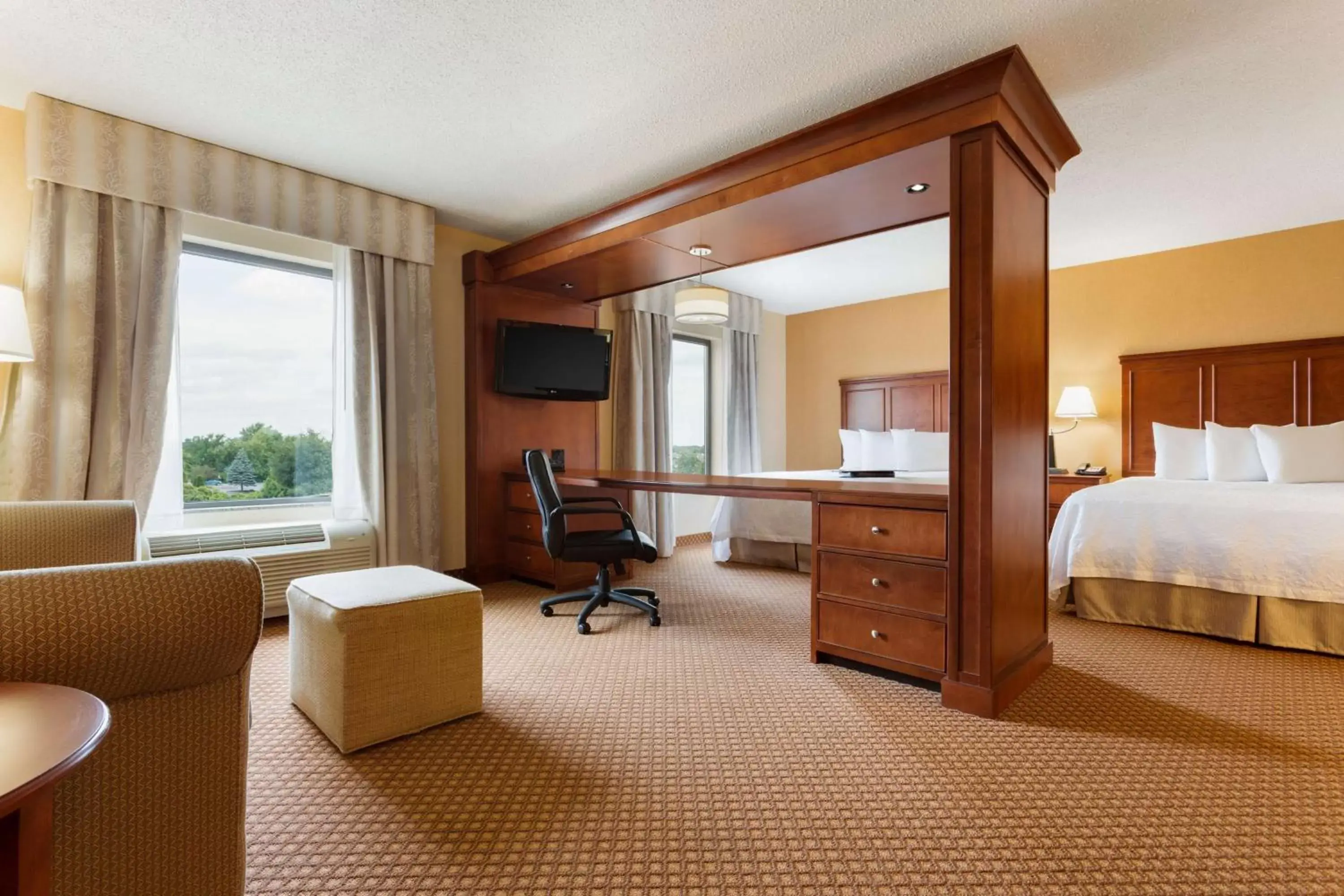 Queen Studio Suite with Two Queen Beds - Non-Smoking in Hampton Inn & Suites Detroit/Chesterfield Queen Studio Suite with Two Queen Beds - Non-Smoking in Hampton Inn & Suites Detroit/Chesterfield