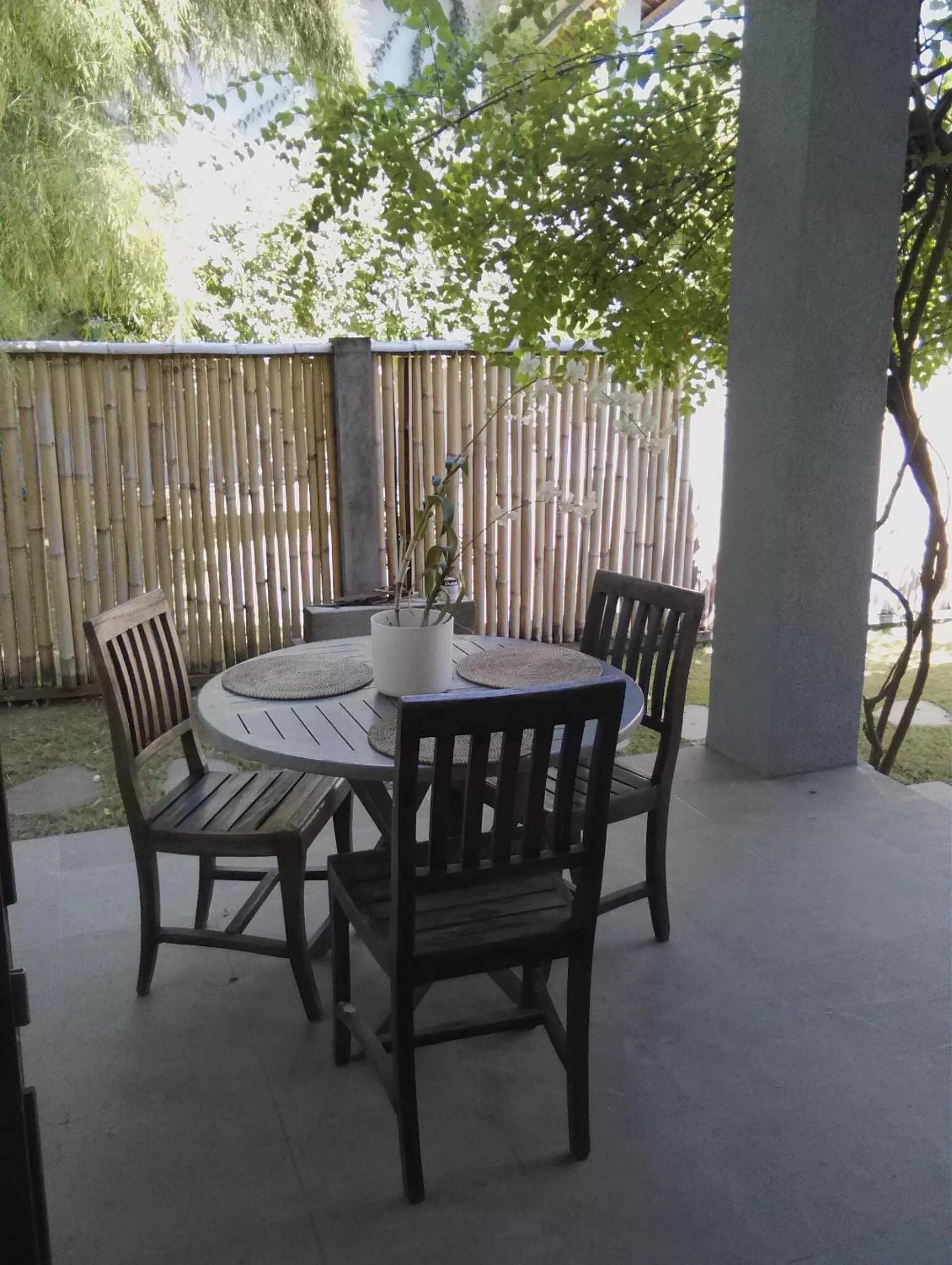 Patio in Ju'Blu Hotel