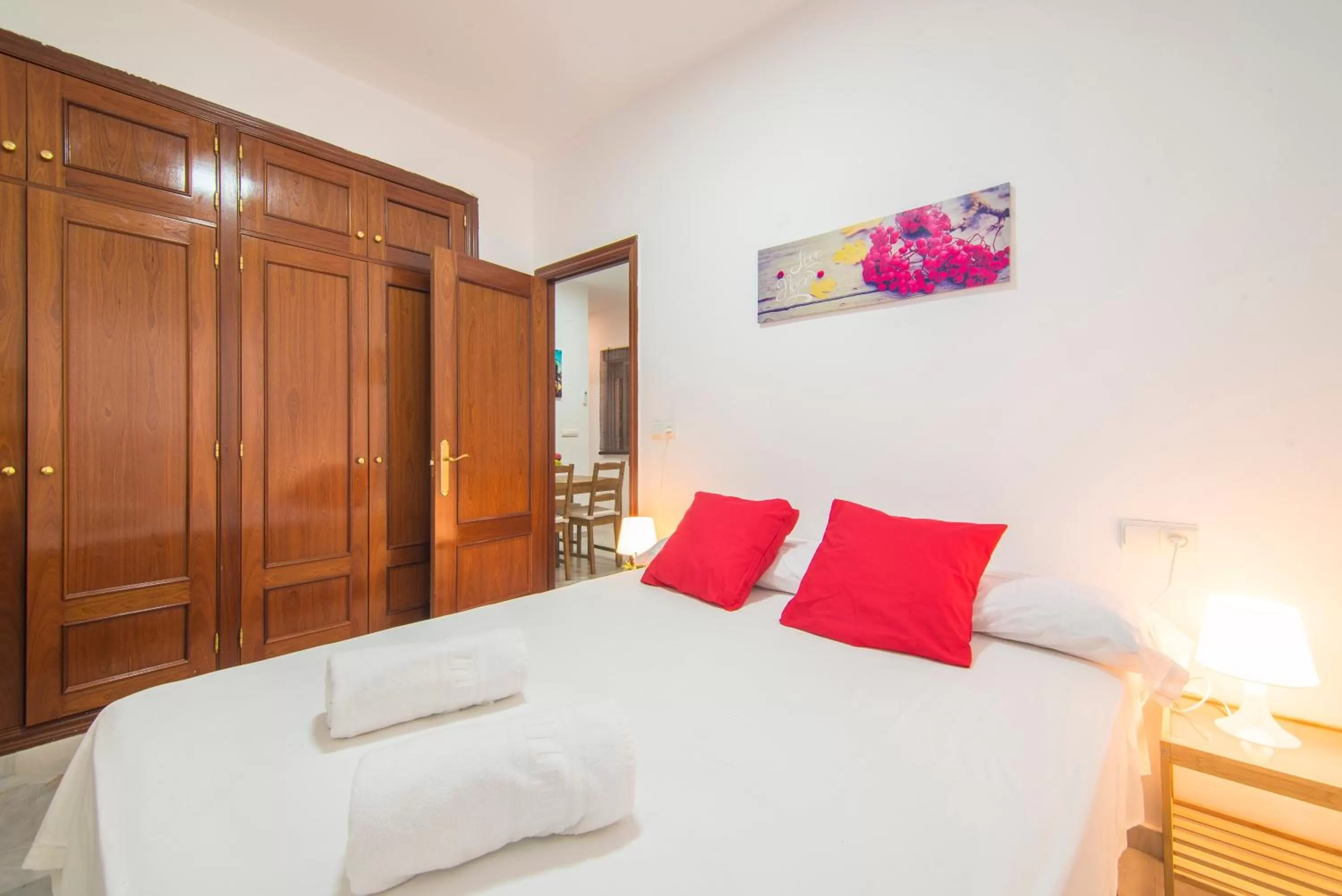 Bedroom, Bed in Apartamentos Granata